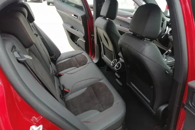 Alfa Romeo Stelvio Quadrifoglio Q4 2.9 510cv 21