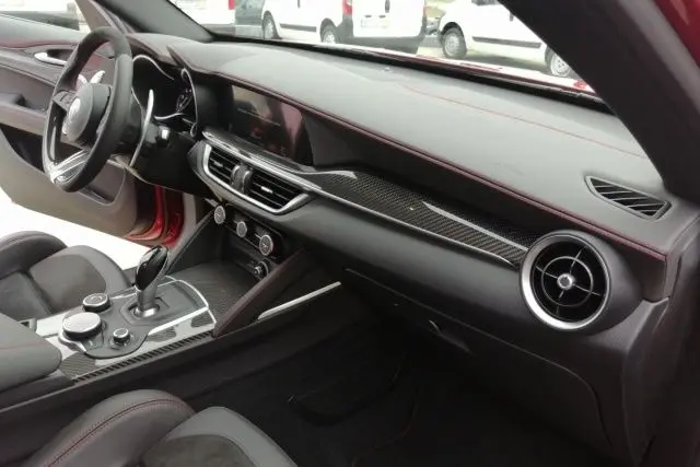 Alfa Romeo Stelvio Quadrifoglio Q4 2.9 510cv 23