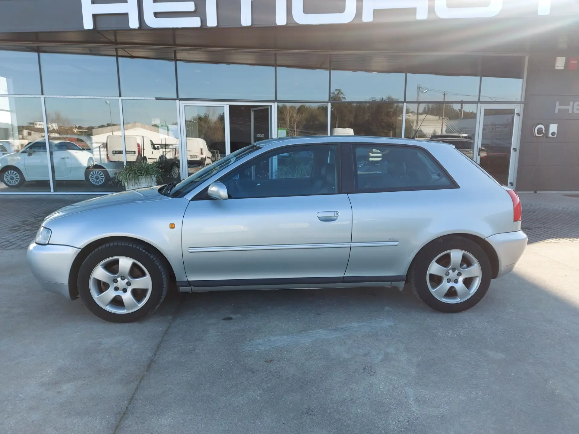 Audi A3 1.8 Sport Turbo Quattro 13