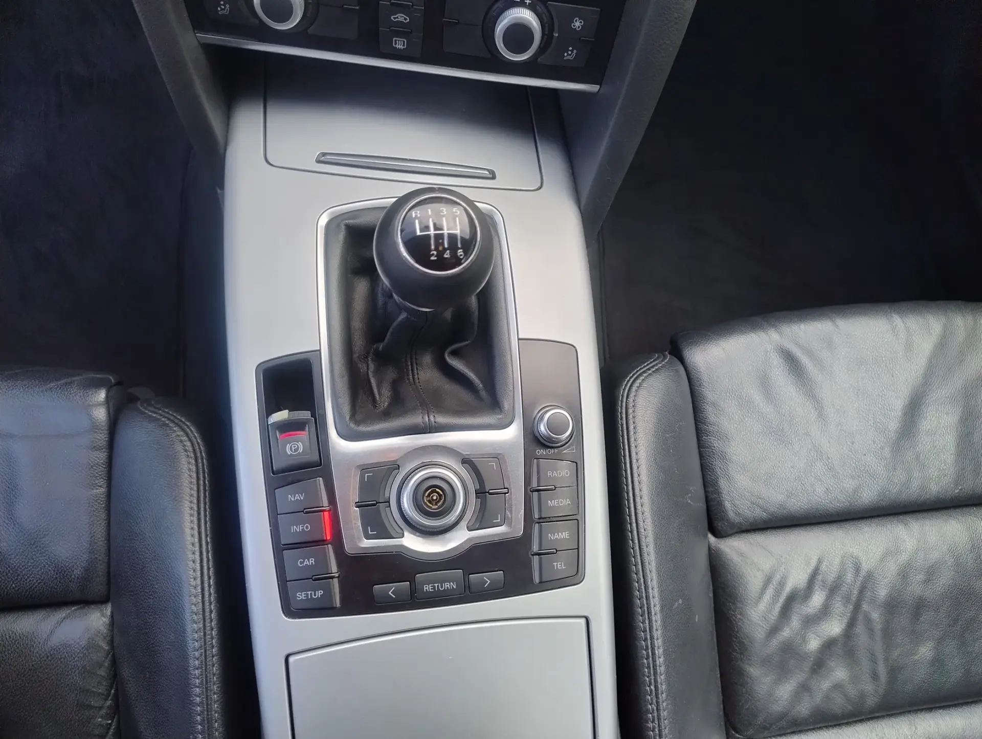 Audi A6 Avant 2.0 TDi S-line 30