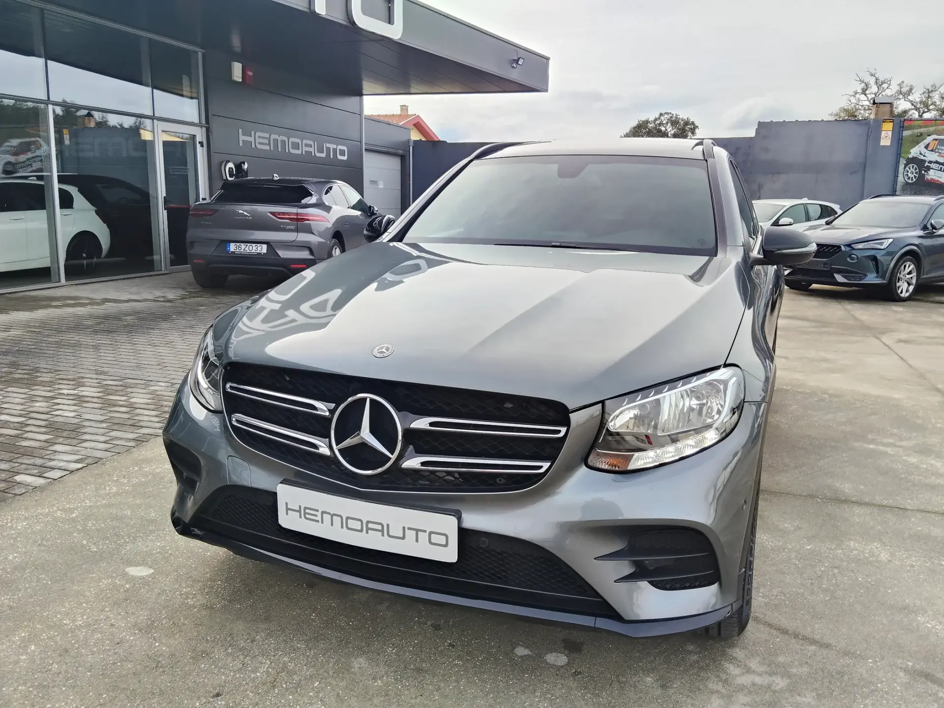 Mercedes-Benz GLC 250 d AMG Line 4-Matic 3