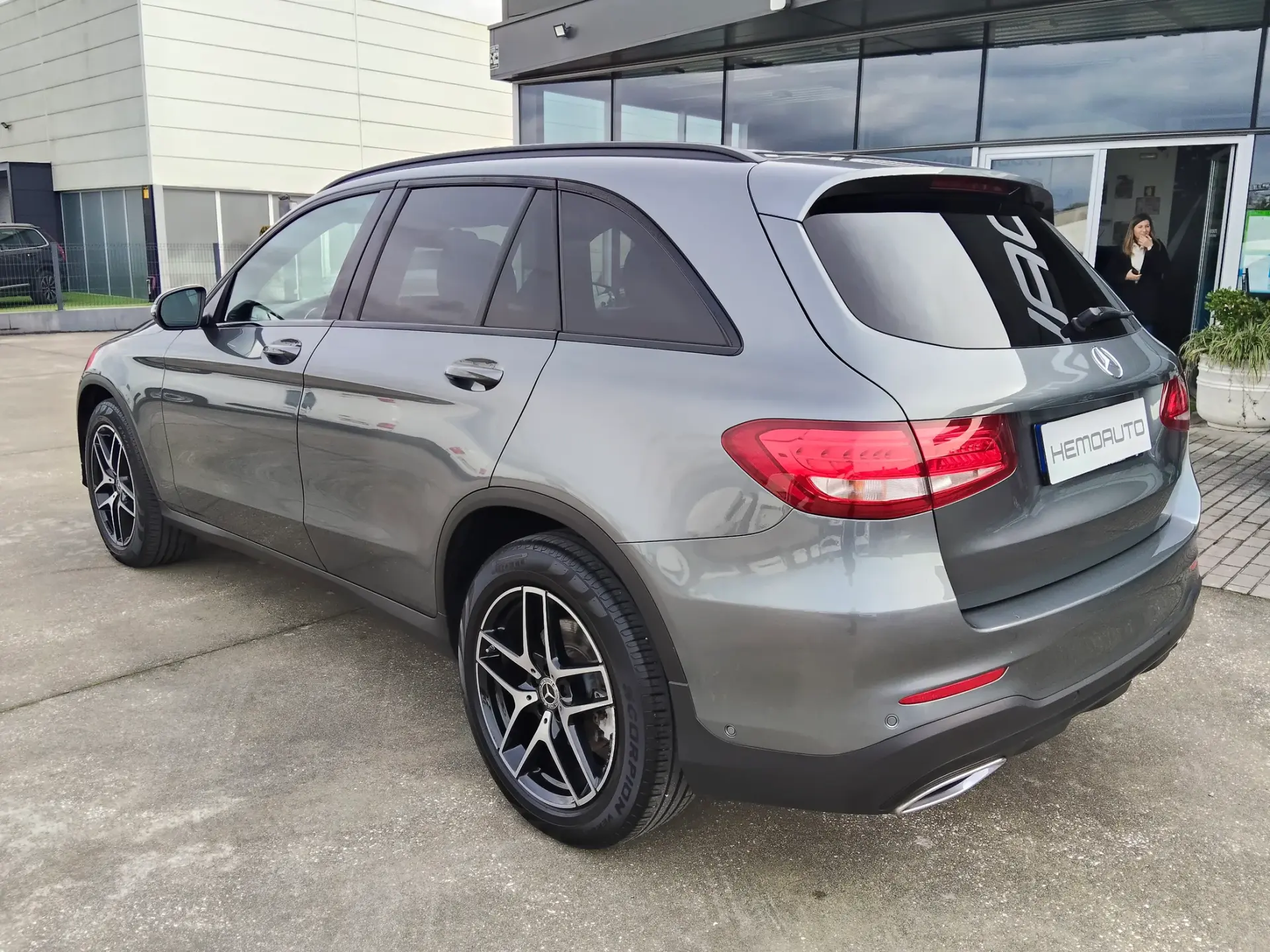 Mercedes-Benz GLC 250 d AMG Line 4-Matic 9