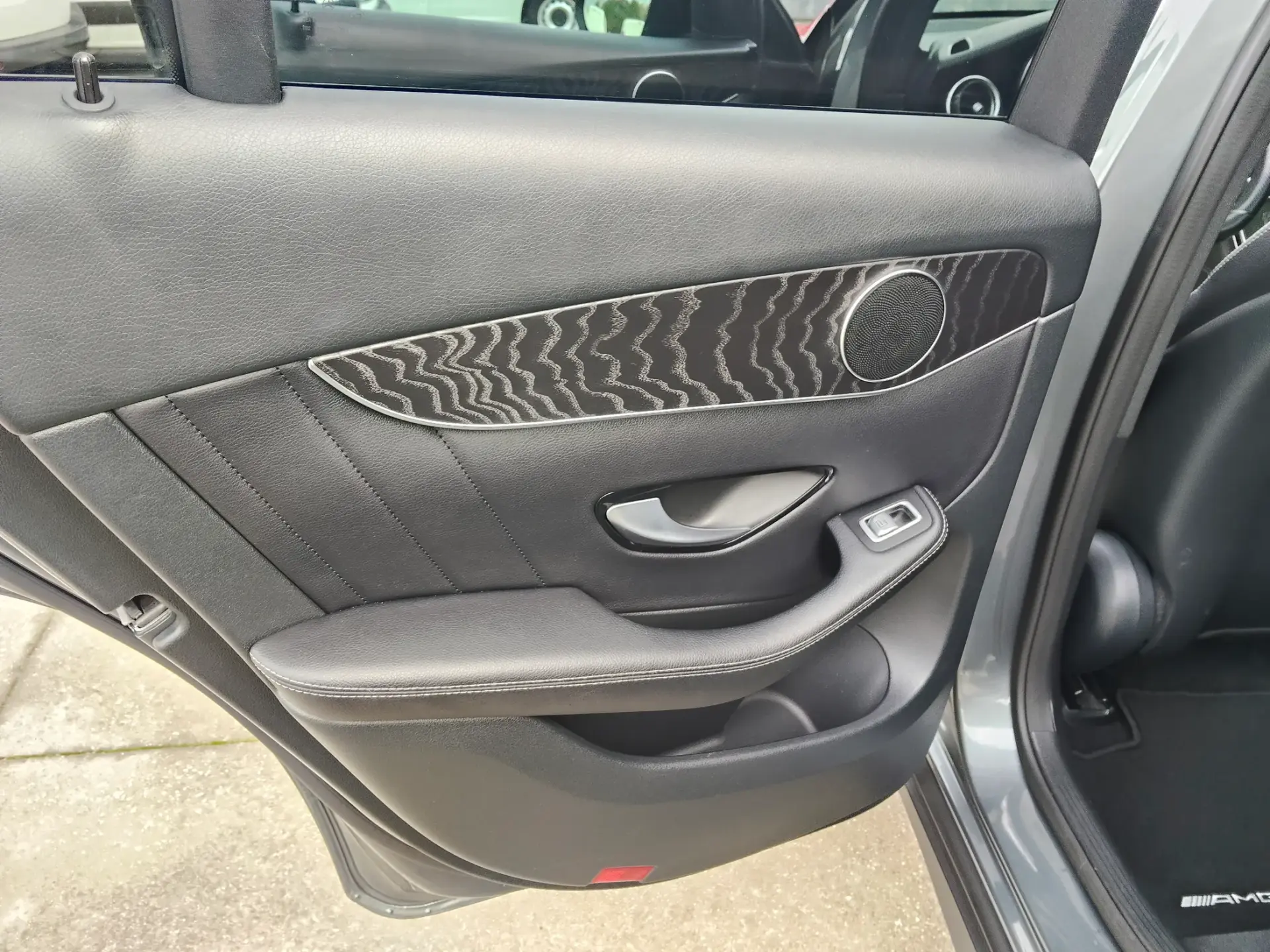 Mercedes-Benz GLC 250 d AMG Line 4-Matic 16