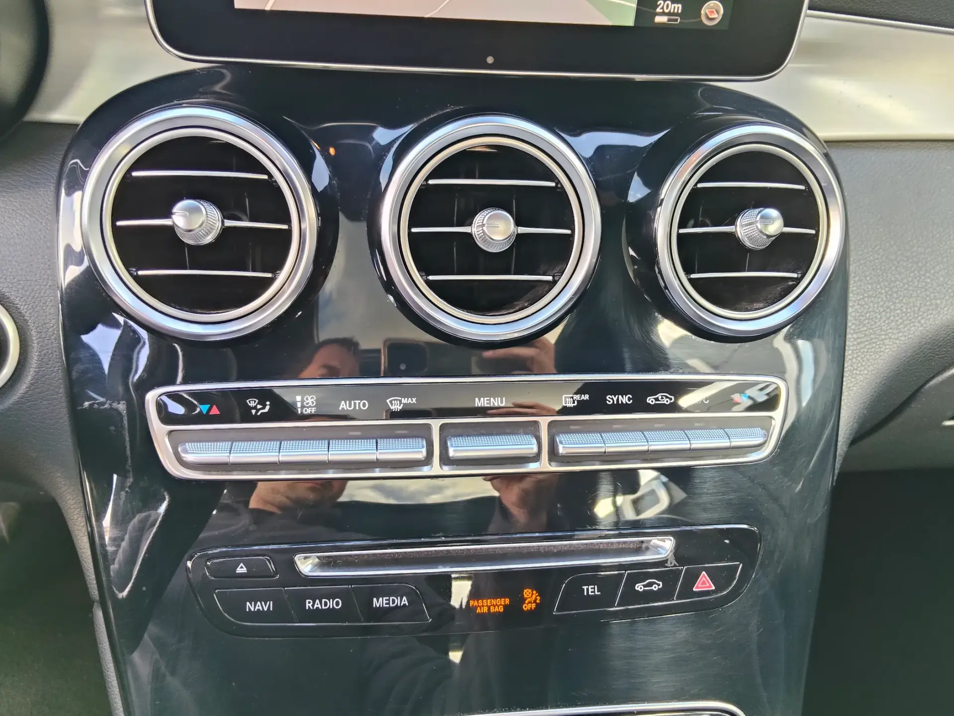 Mercedes-Benz GLC 250 d AMG Line 4-Matic 28