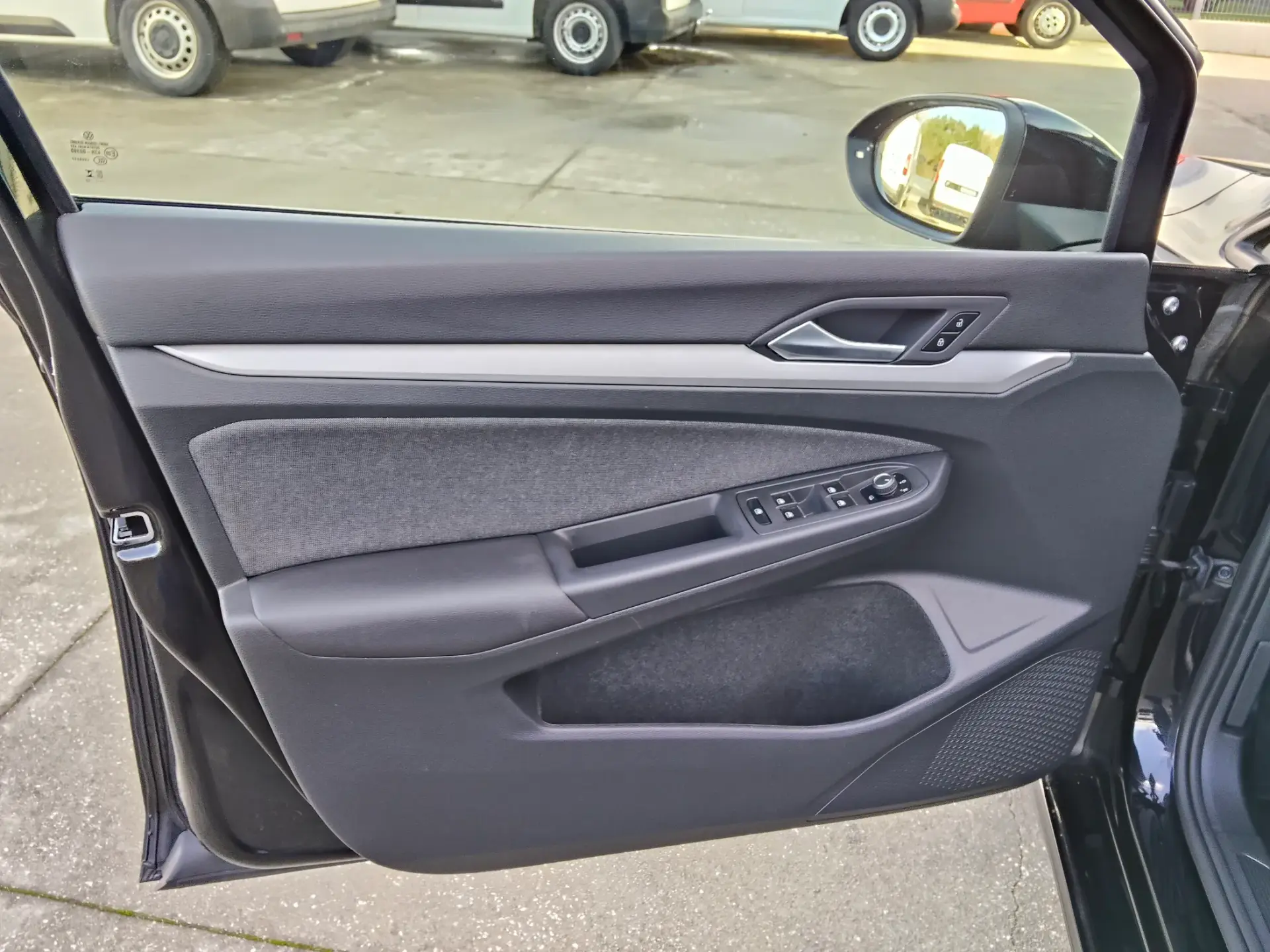 Volkswagen Golf 1.0 TSI Sportline 11