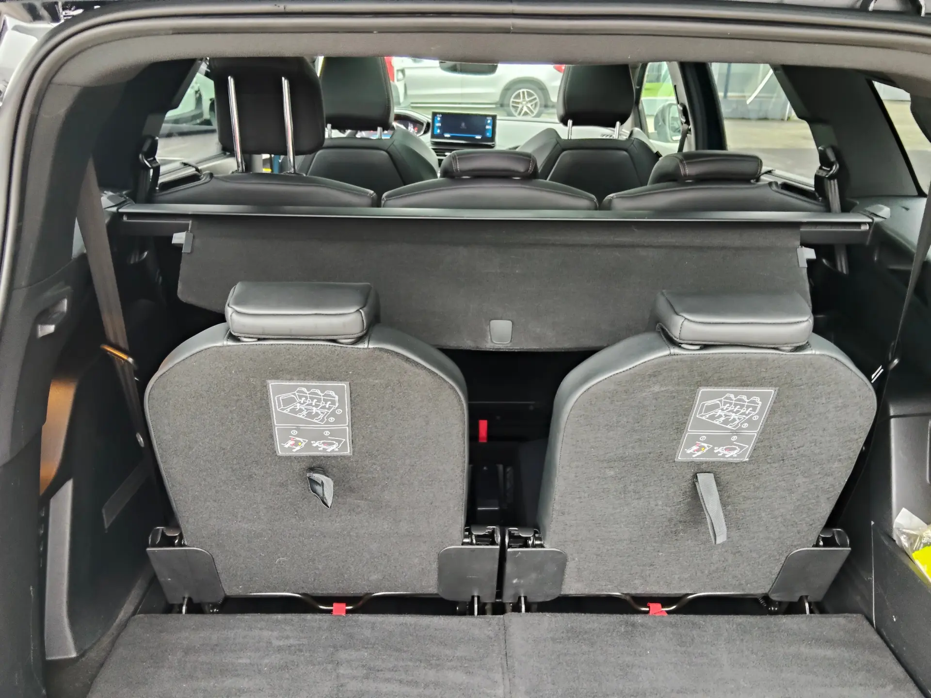 Peugeot 3008 1.5 BlueHDi GT Line J19 EAT8 42