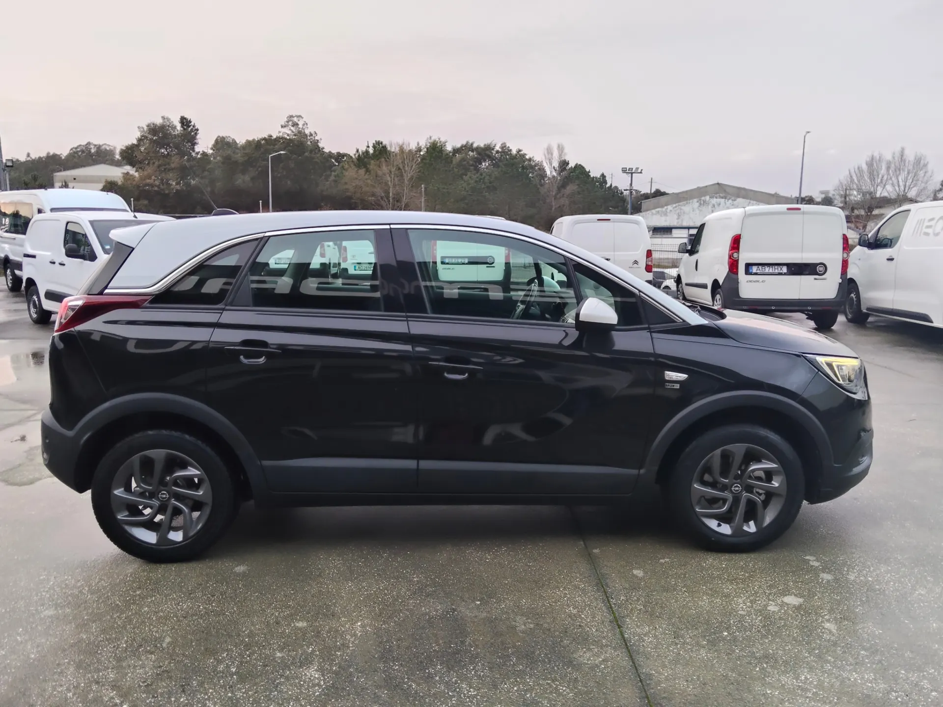 Opel Crossland 1.2 T Business Edition 6