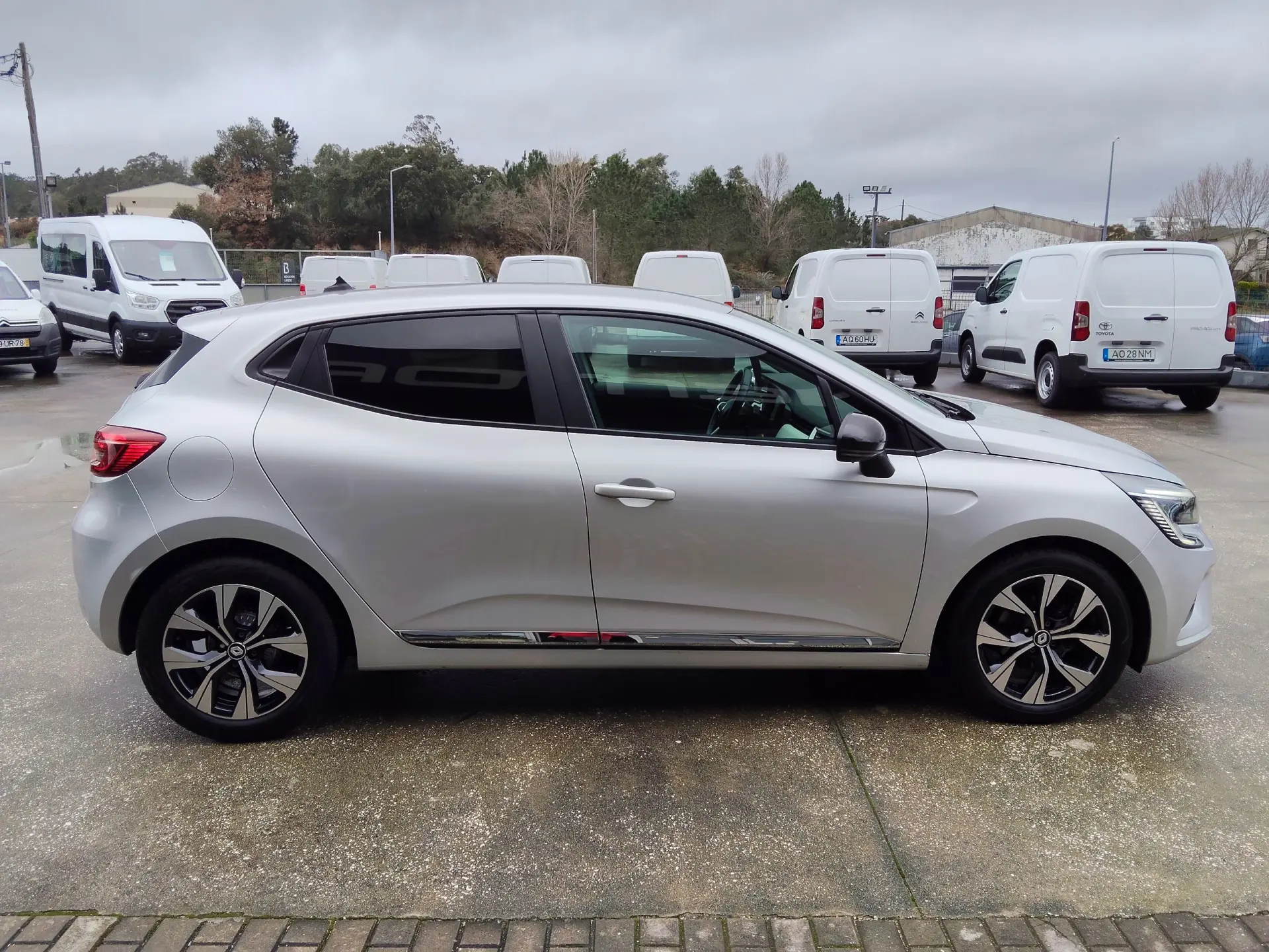 Renault Clio 1.0 TCe Evolution Bi-Fuel 5