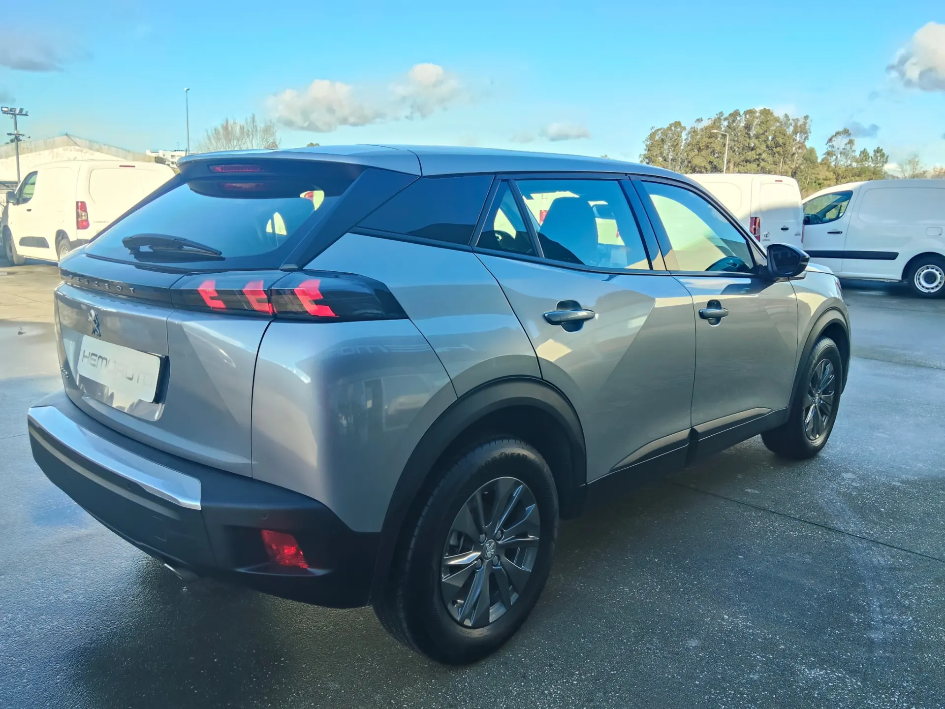 Peugeot 2008 1.5 BlueHDi Active Pack 7