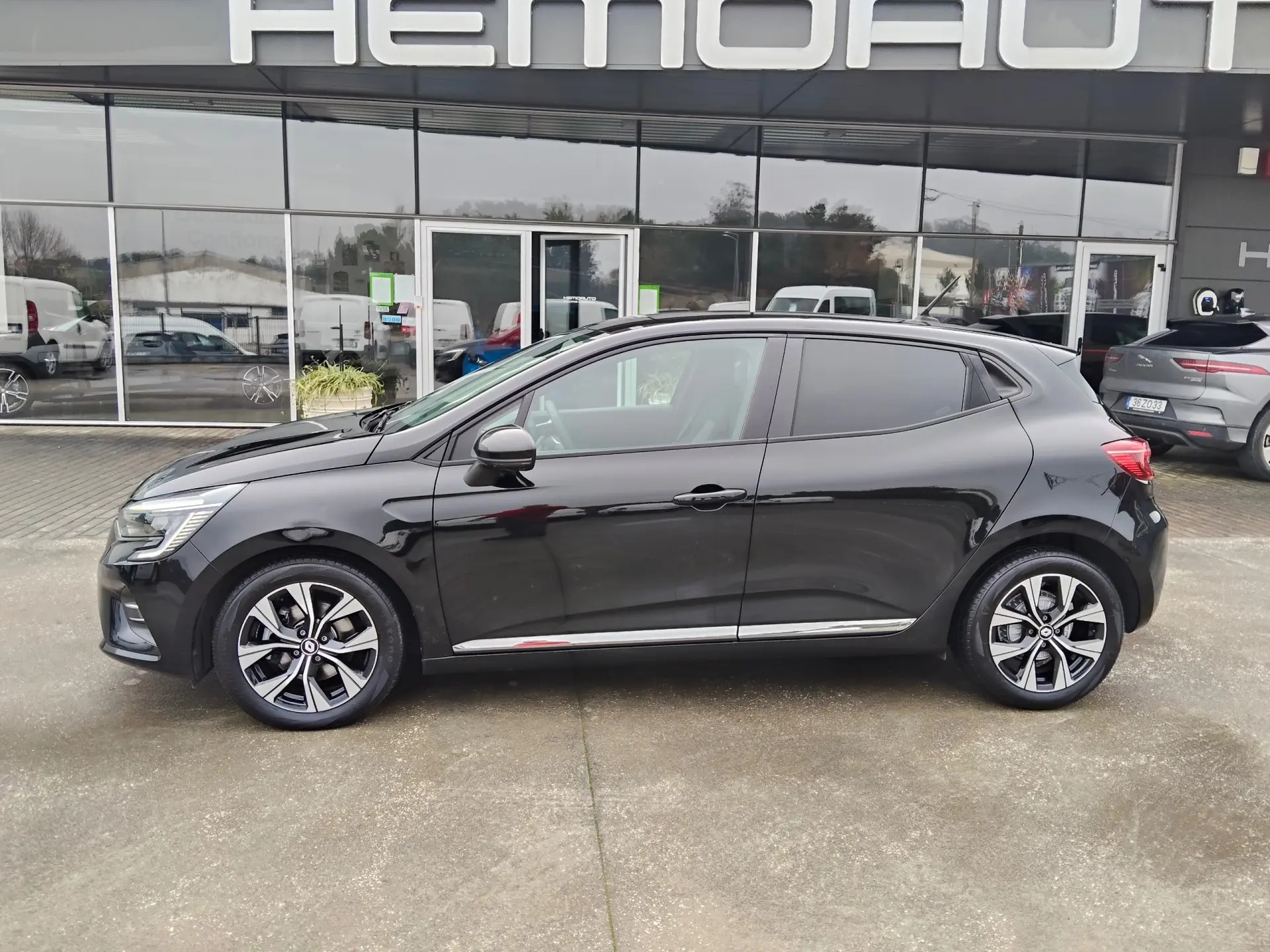 Renault Clio 1.5 Blue dCi Intens 8