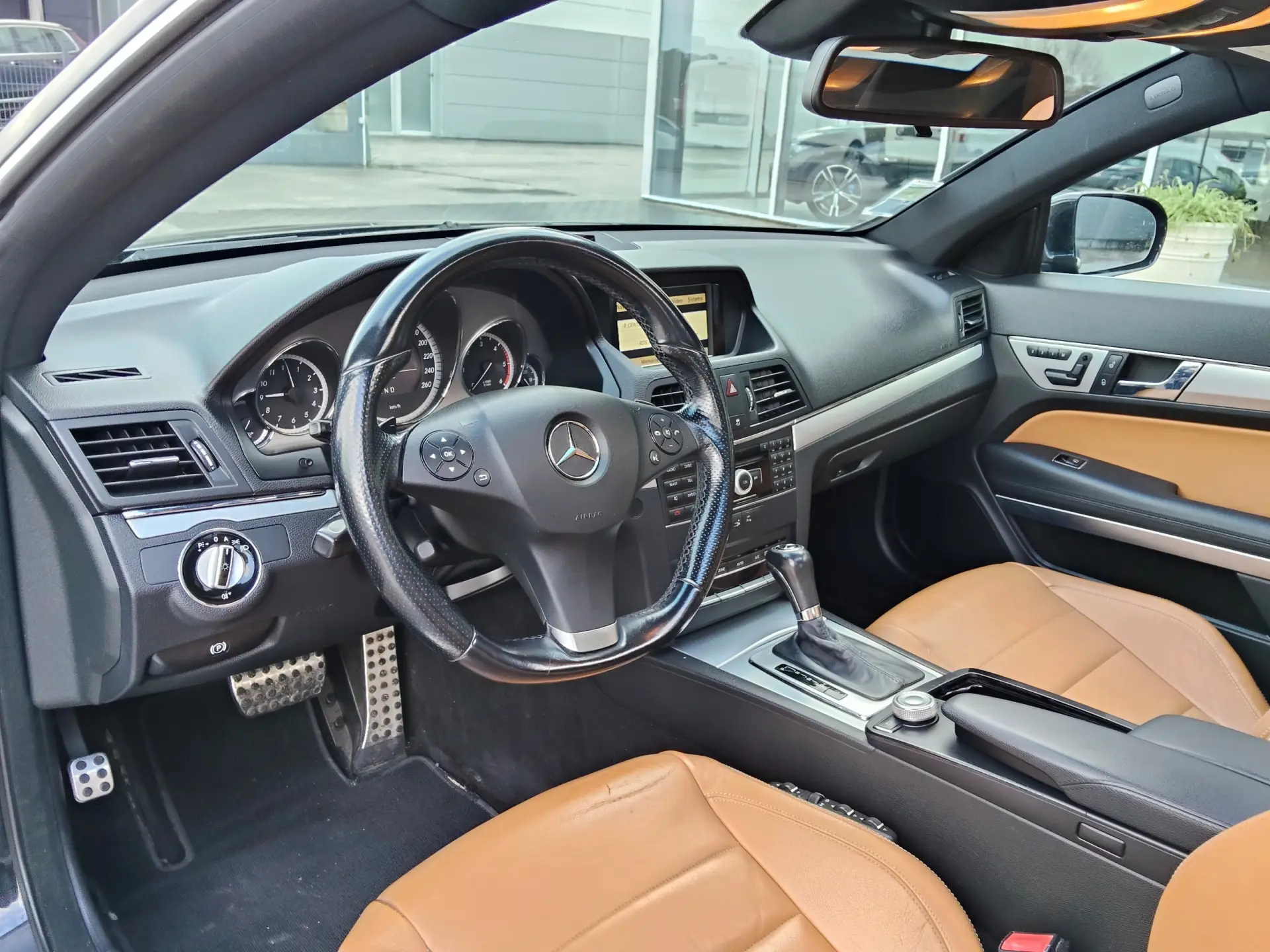 Mercedes-Benz E 250 CDI Auto AMG 16