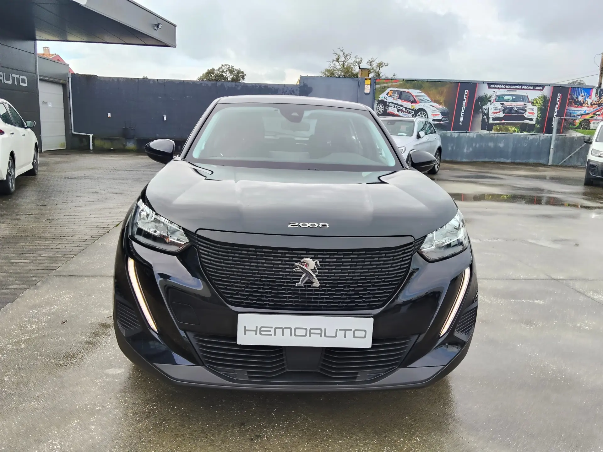 Peugeot 2008 1.2 PureTech Style 4