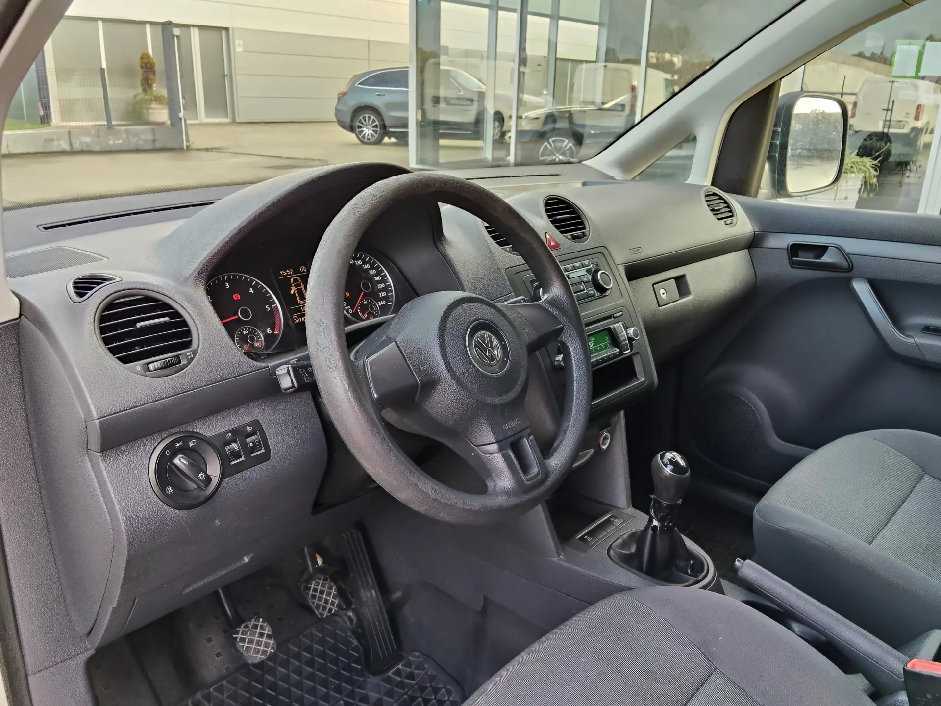 Volkswagen Caddy 1.6 TDI BlueMotion 11