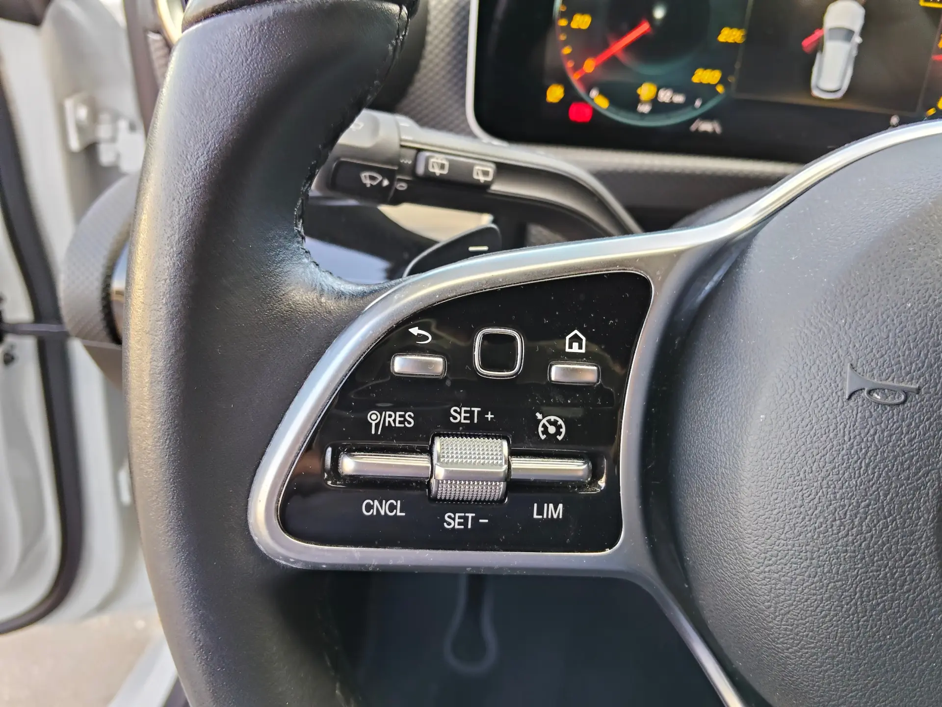 Mercedes-Benz CLA 220 d Shooting Brake Style Plus Aut. 33