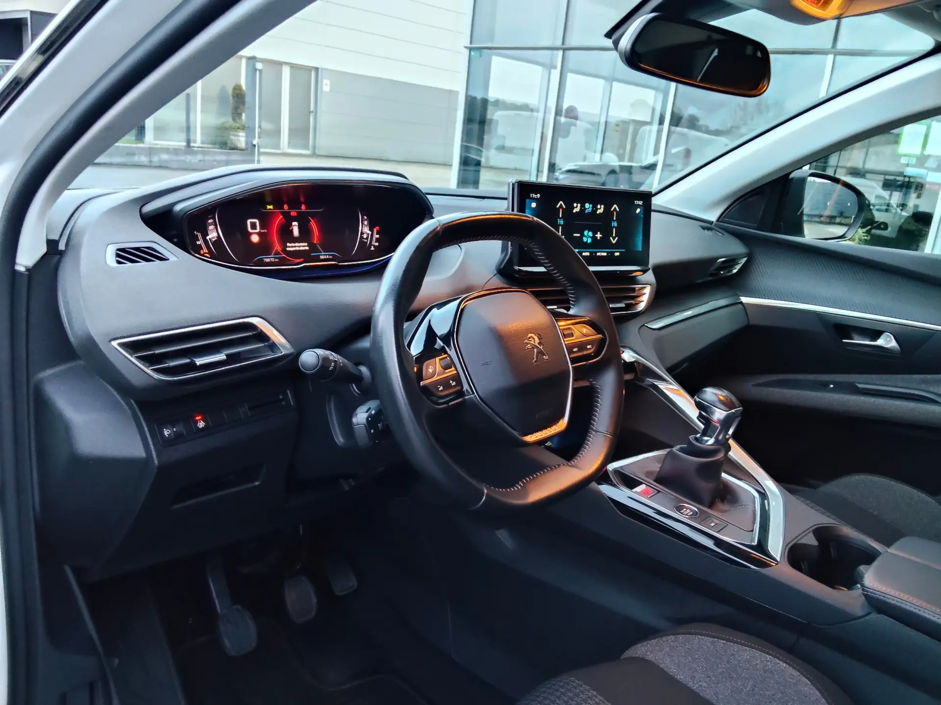 Peugeot 3008 1.5 BlueHDi Active Pack 14