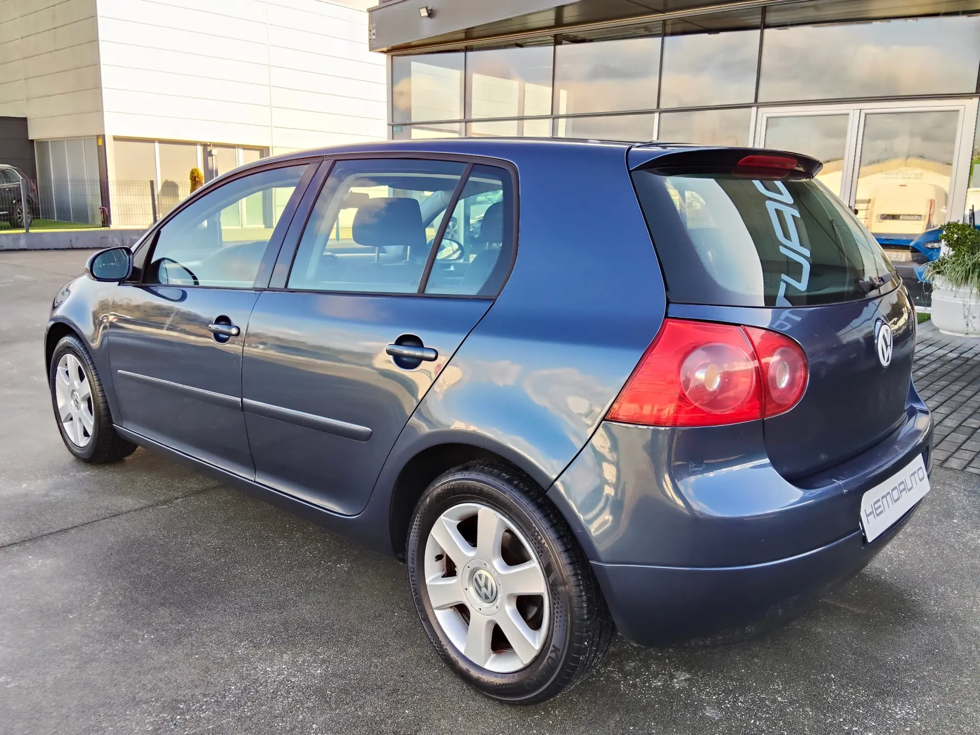 Volkswagen Golf 1.9 TDi Confortline 6