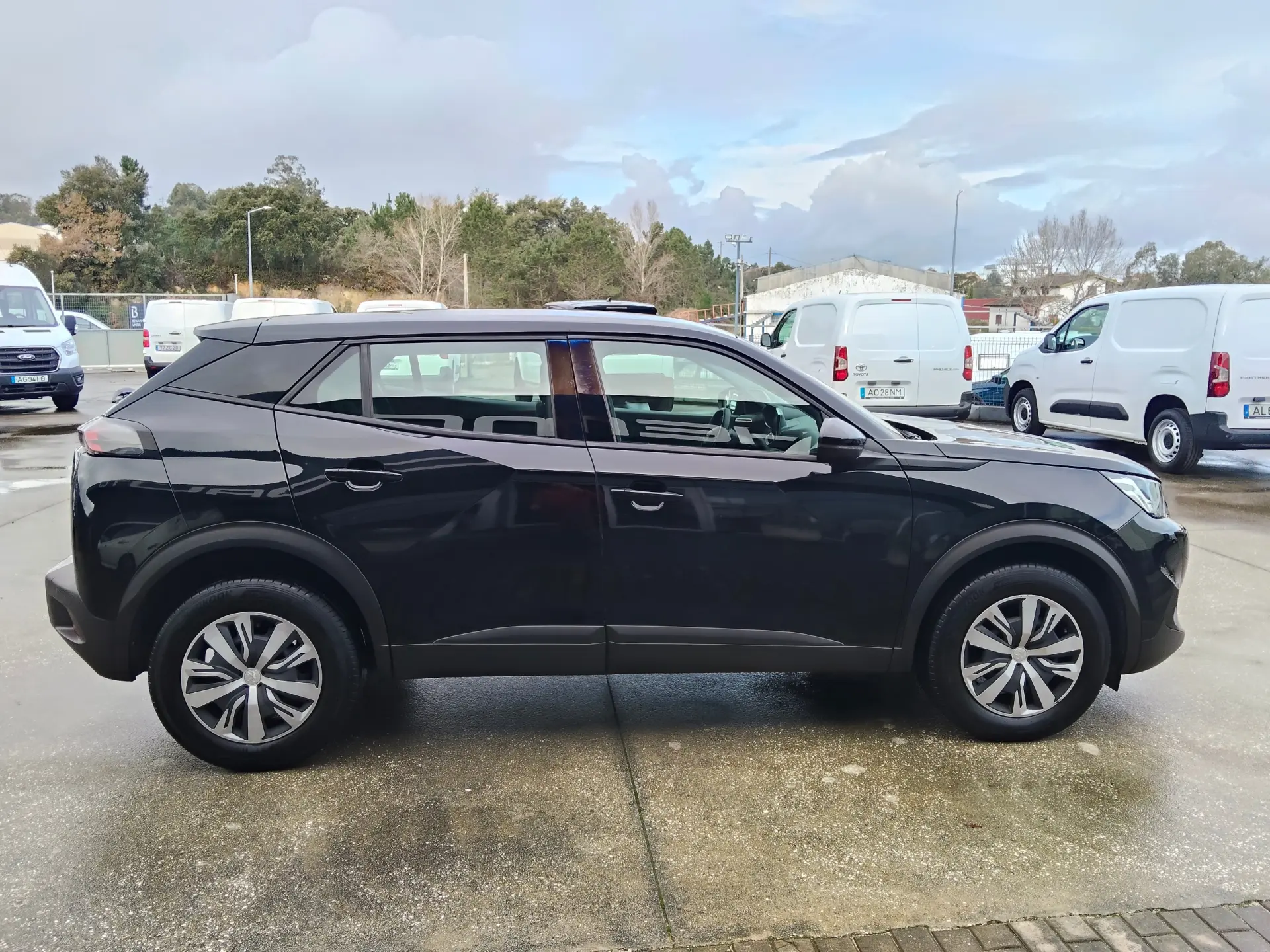 Peugeot 2008 1.2 PureTech Style 7
