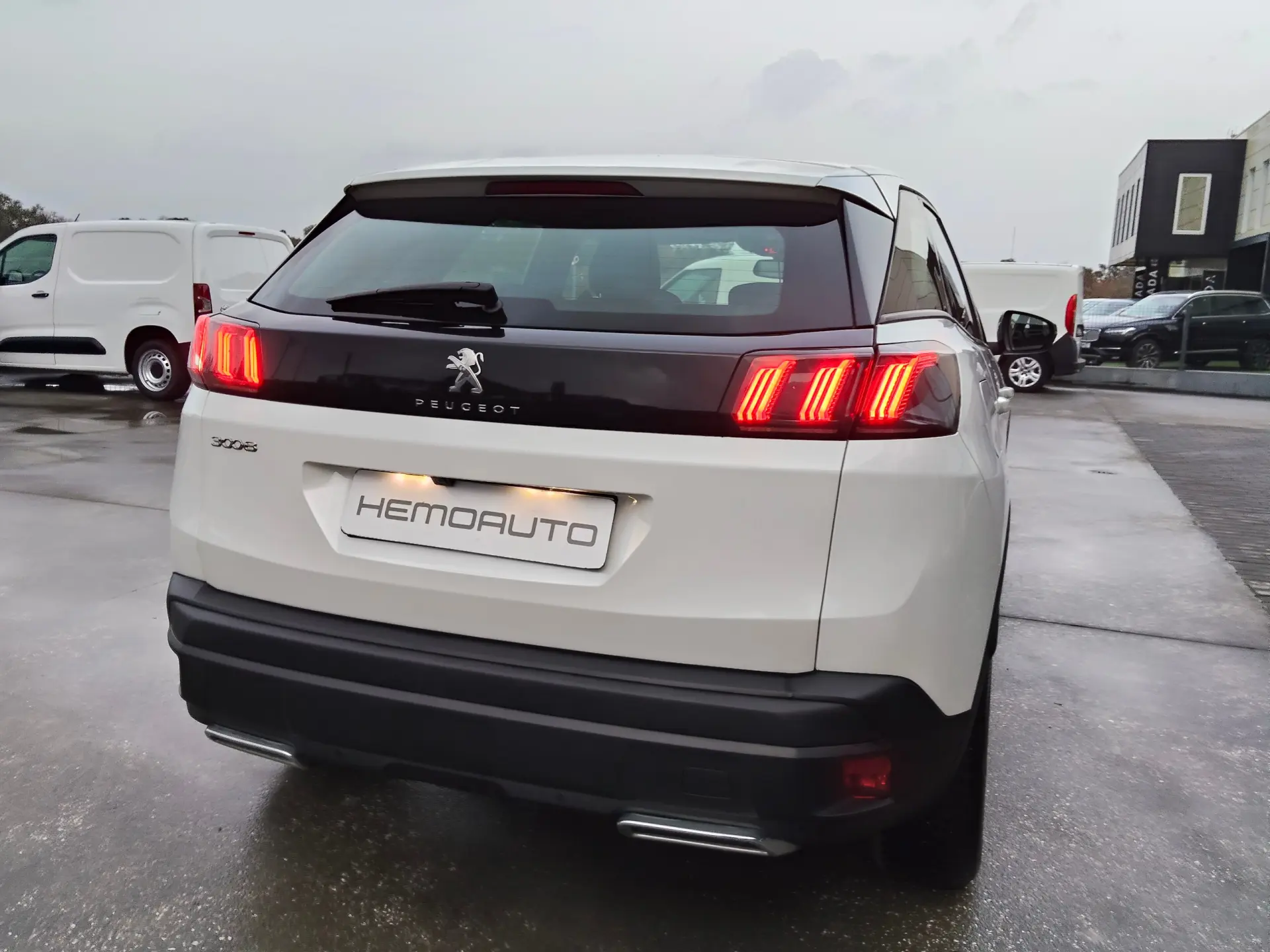 Peugeot 3008 1.5 BlueHDi Active Pack 8