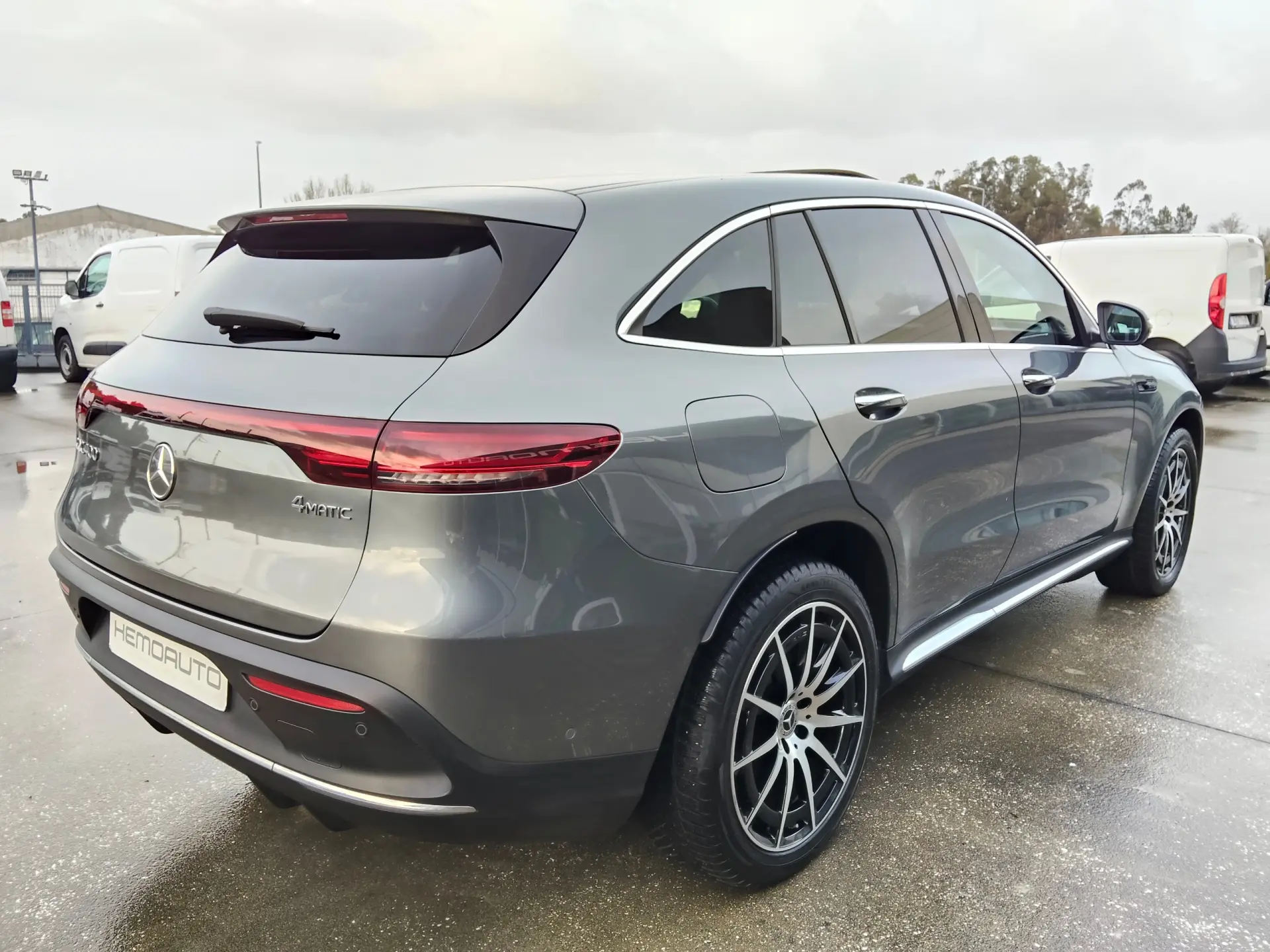 Mercedes-Benz EQC 400 4Matic AMG Line 6