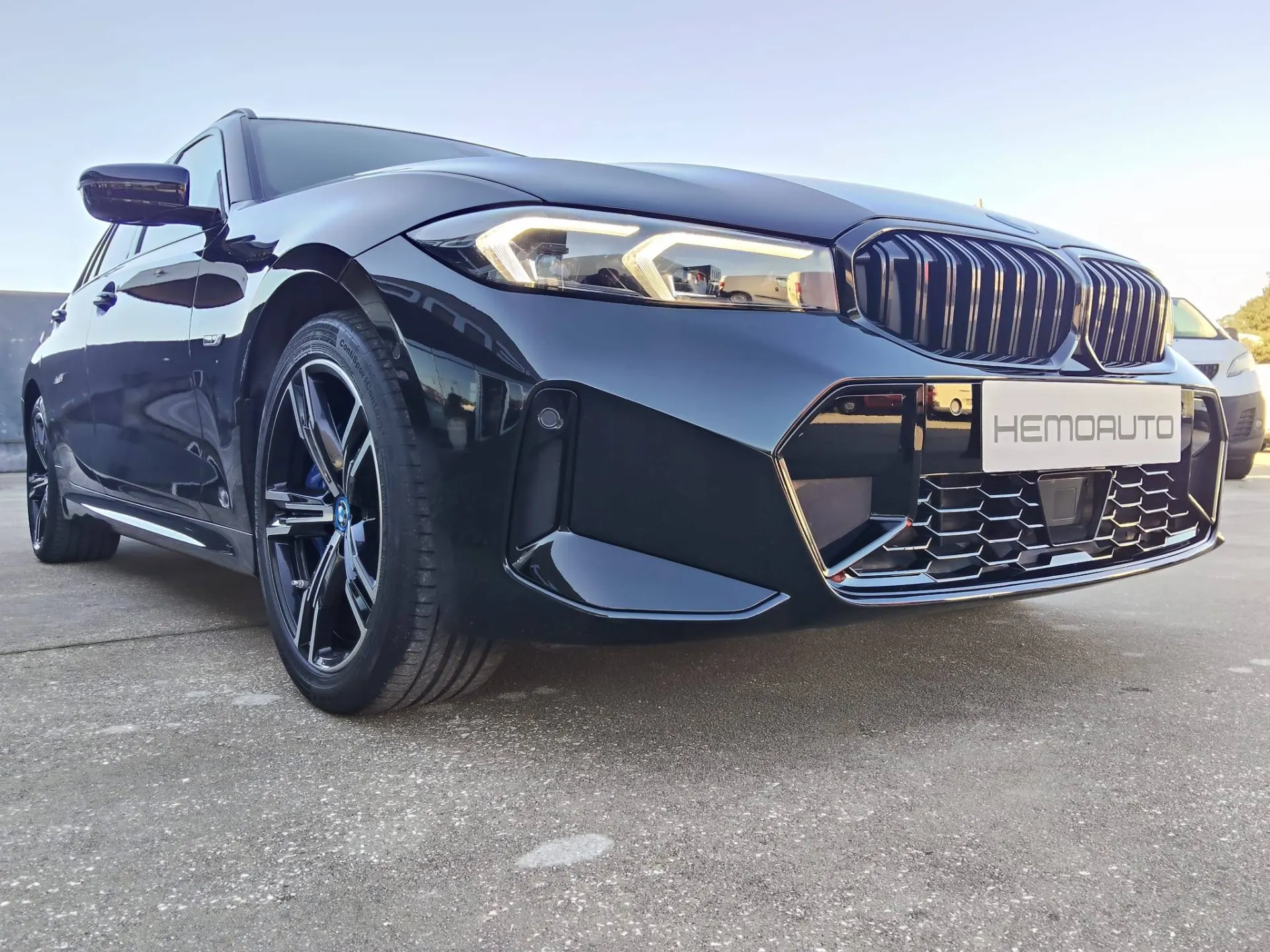 BMW 330 e Pack Desportivo M Pro Auto 17