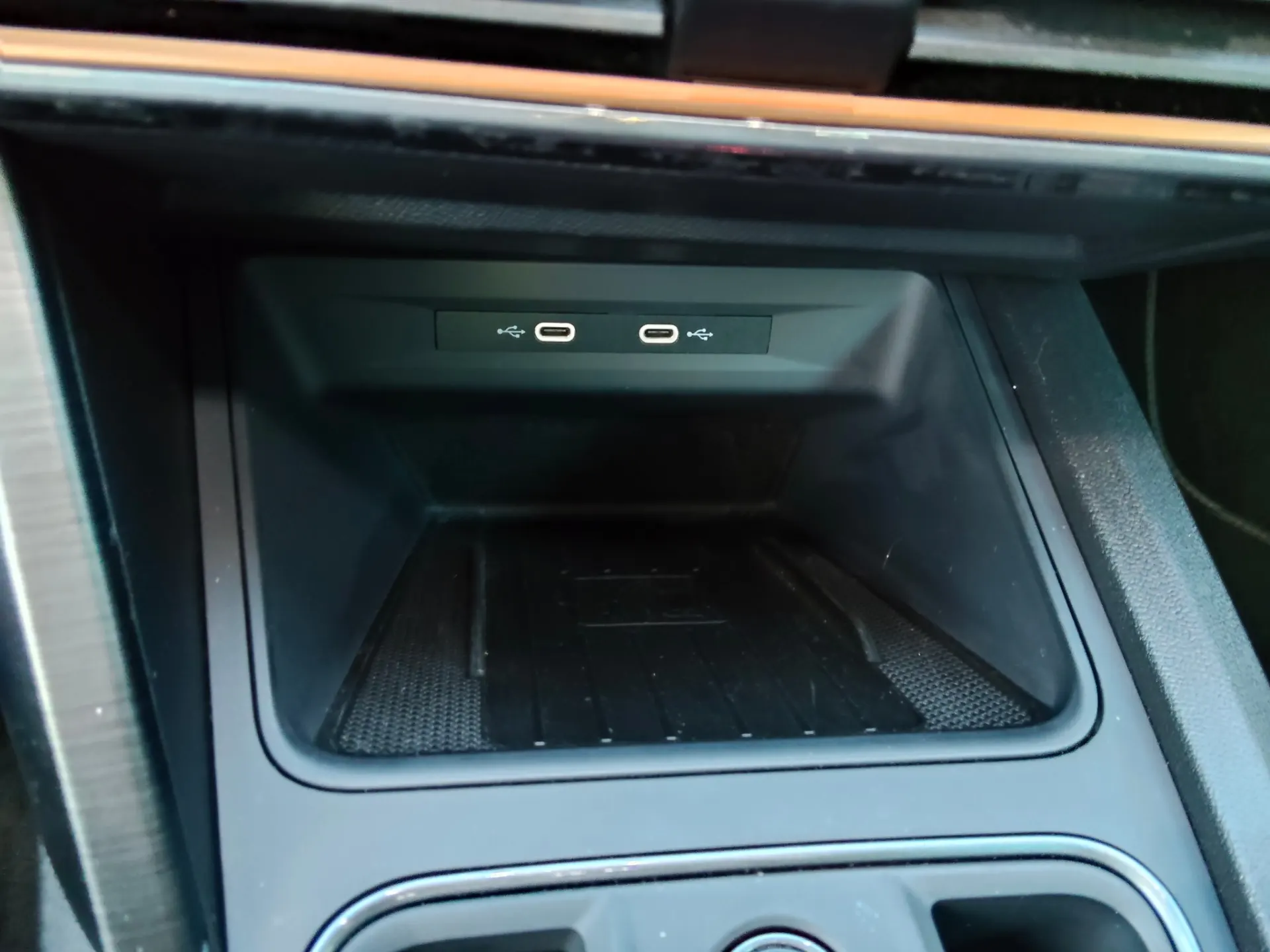 Cupra Formentor 1.4 e-Hybrid Sport DSG 28