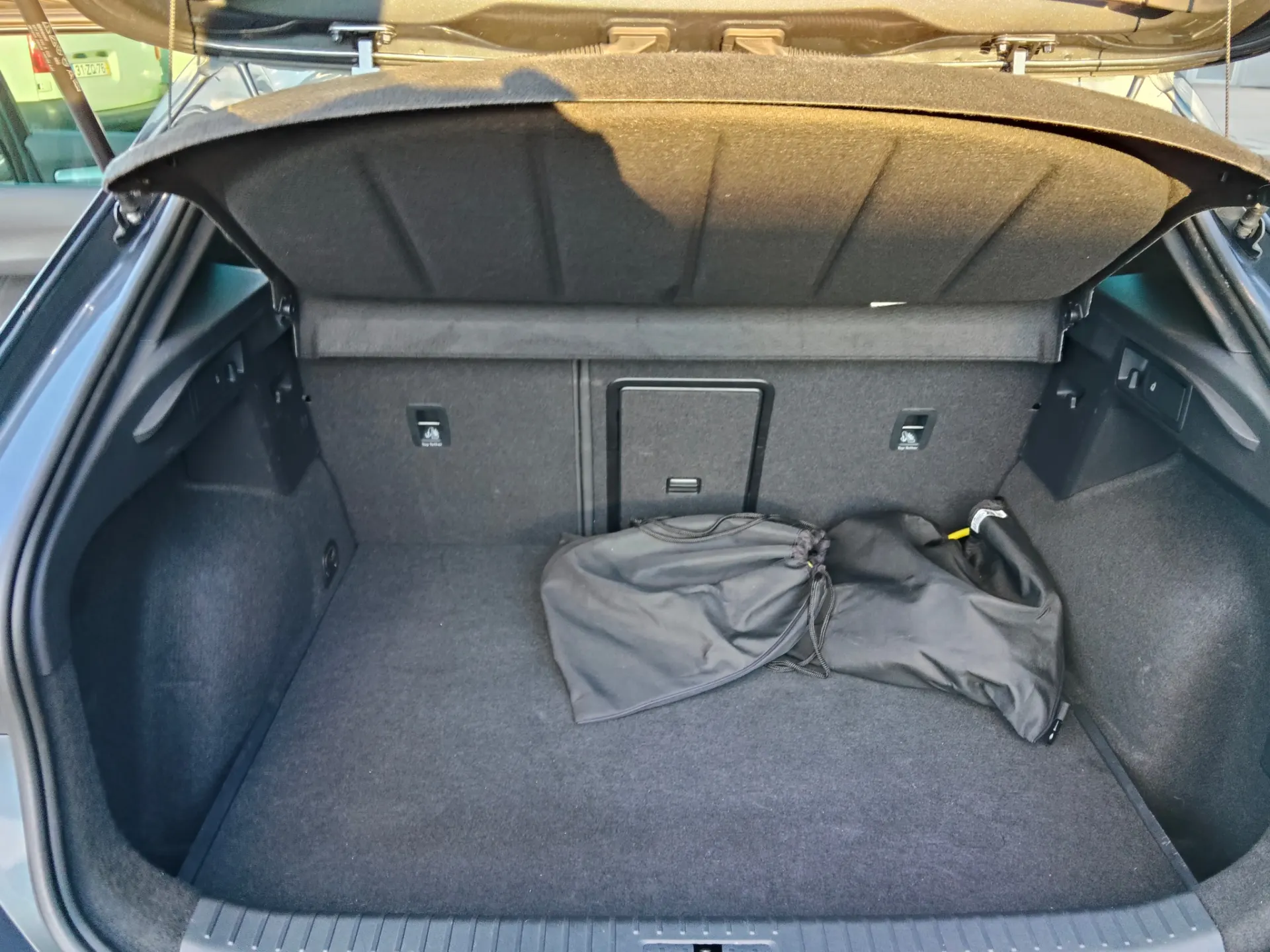 Cupra Formentor 1.4 e-Hybrid Sport DSG 17