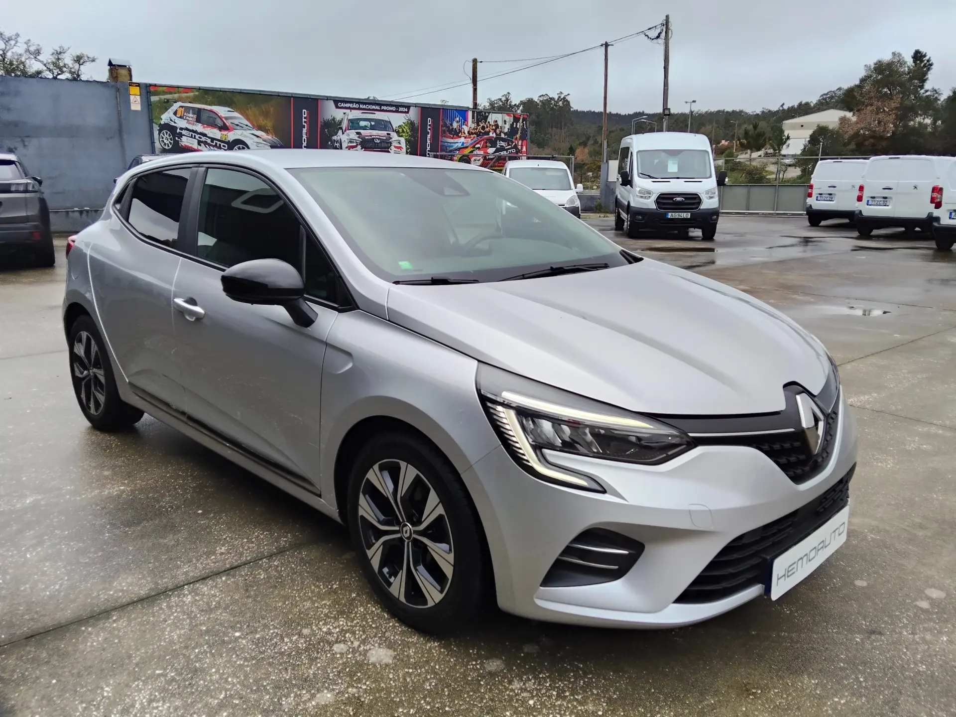 Renault Clio 1.0 TCe Evolution Bi-Fuel 4