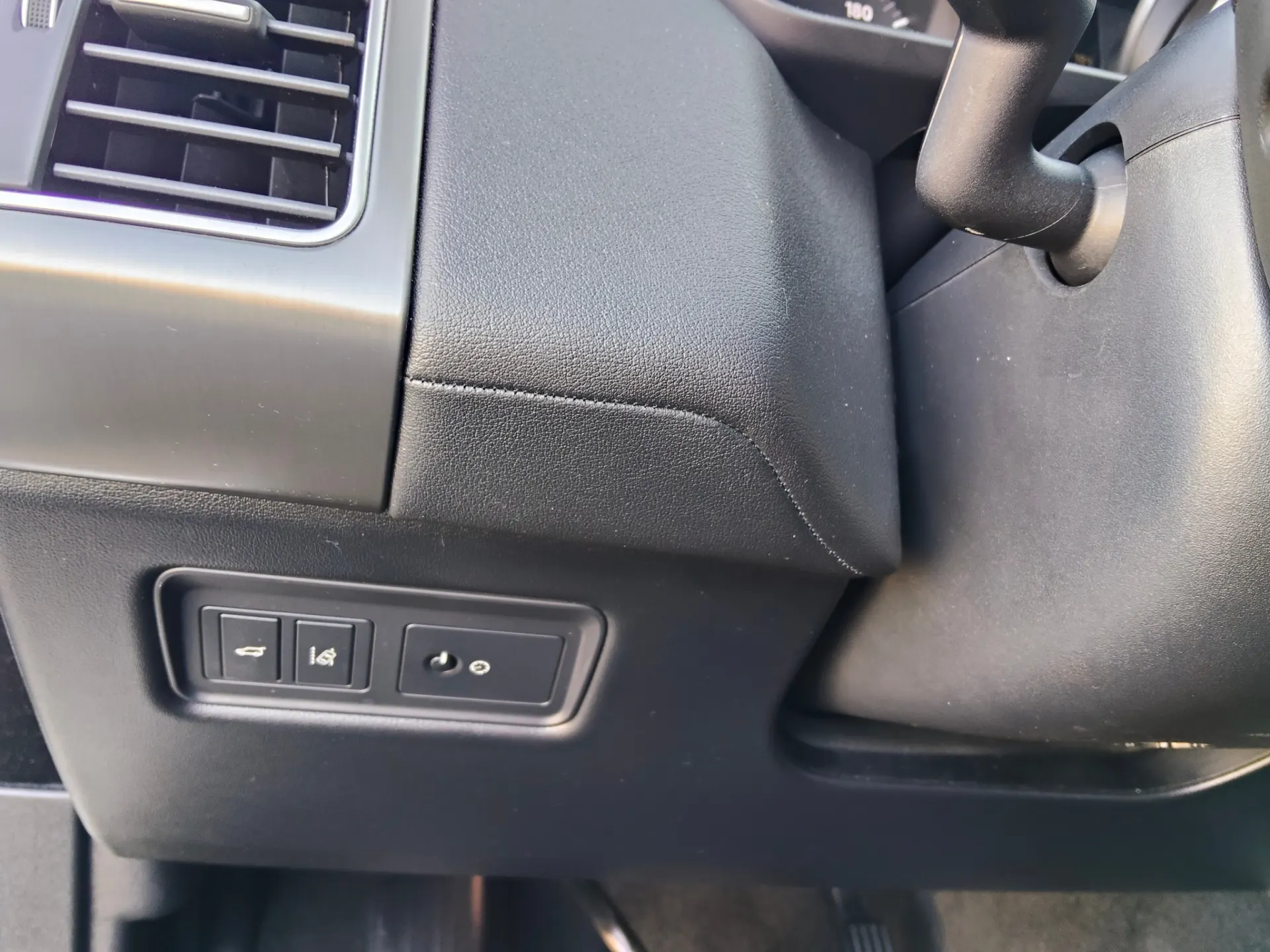 Land Rover Range Rover Sport 2.0 SD4 HSE 39