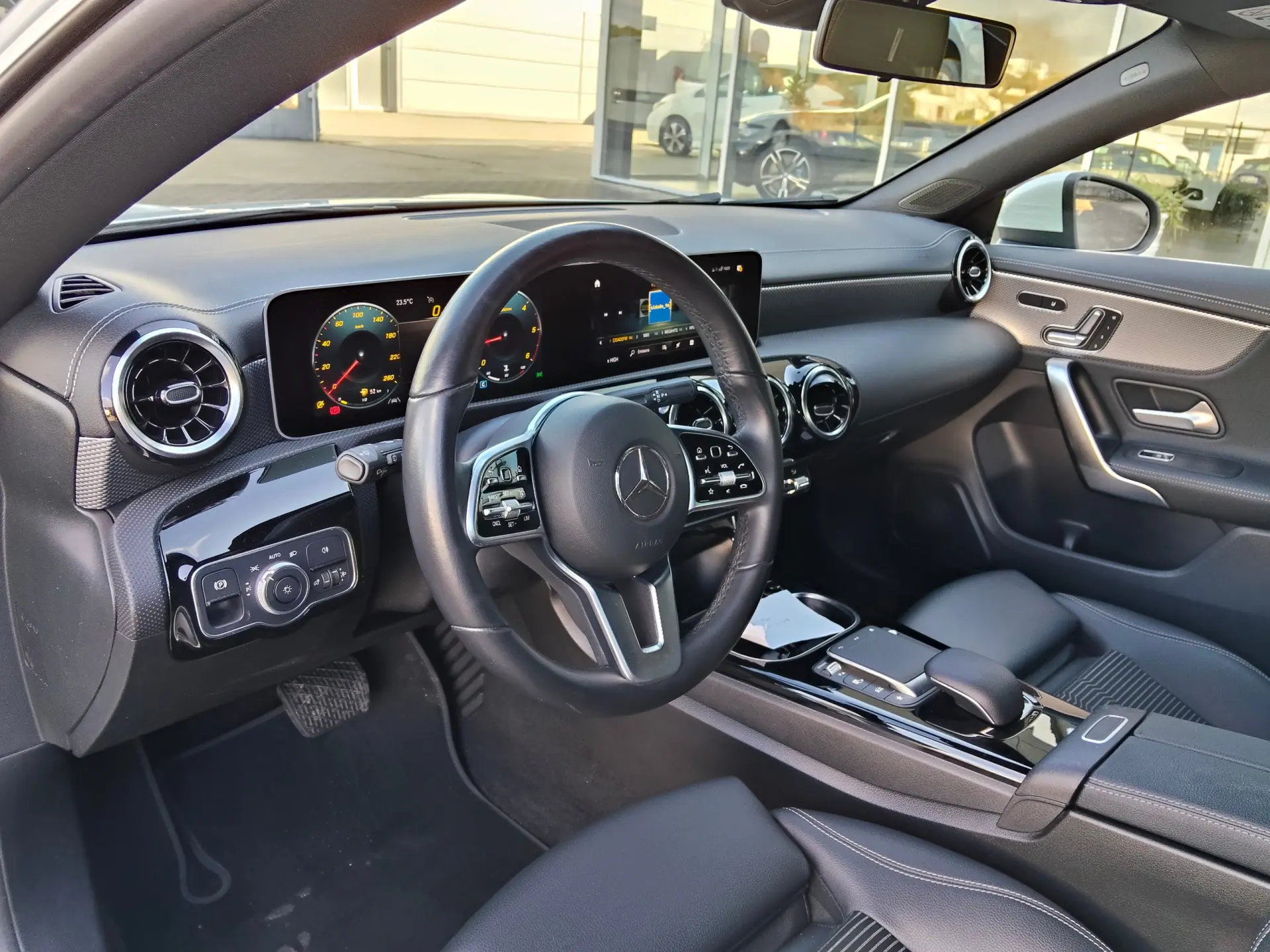 Mercedes-Benz CLA 220 d Shooting Brake Style Plus Aut. 13