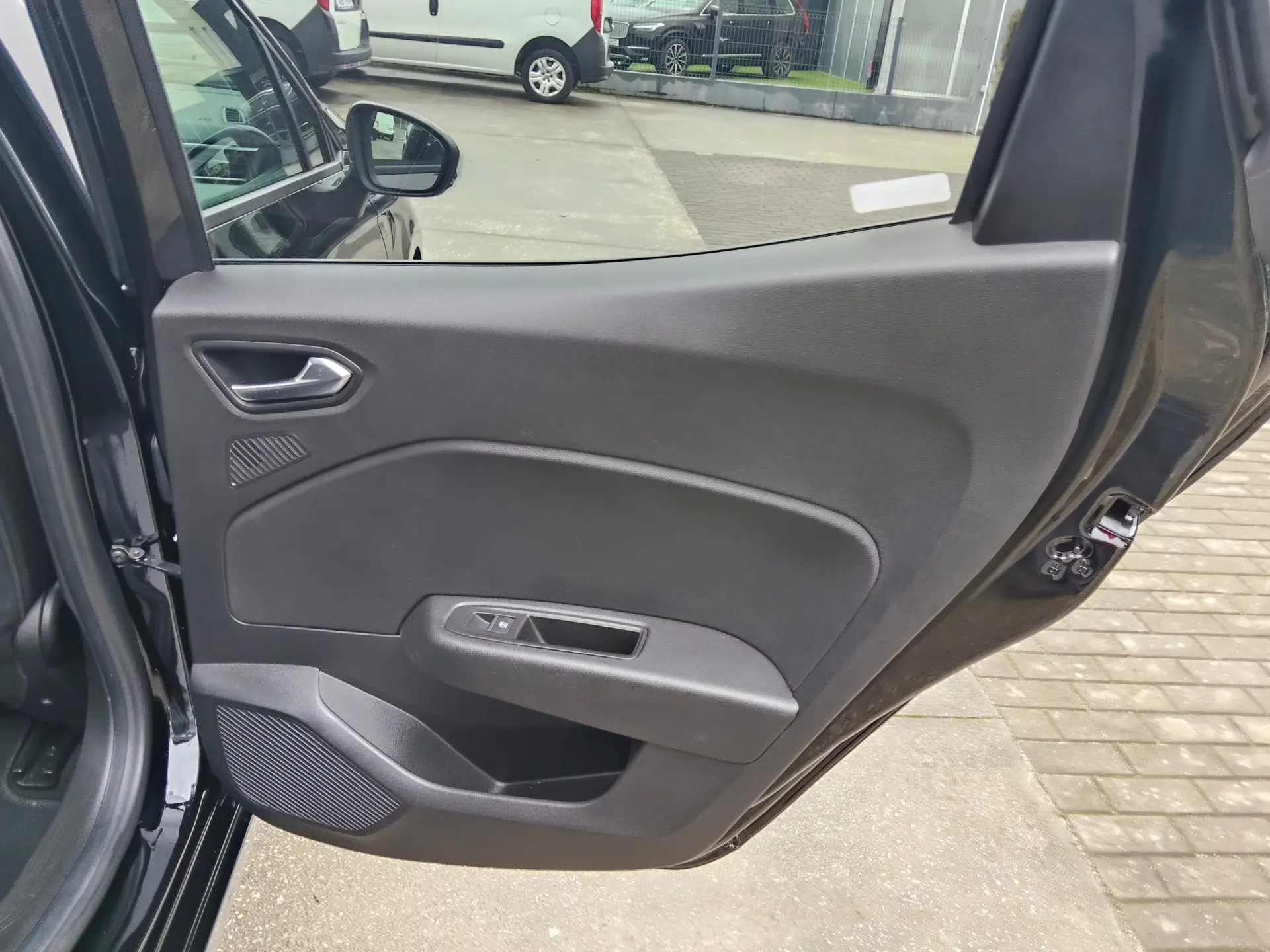 Renault Clio 1.5 Blue dCi Intens 12