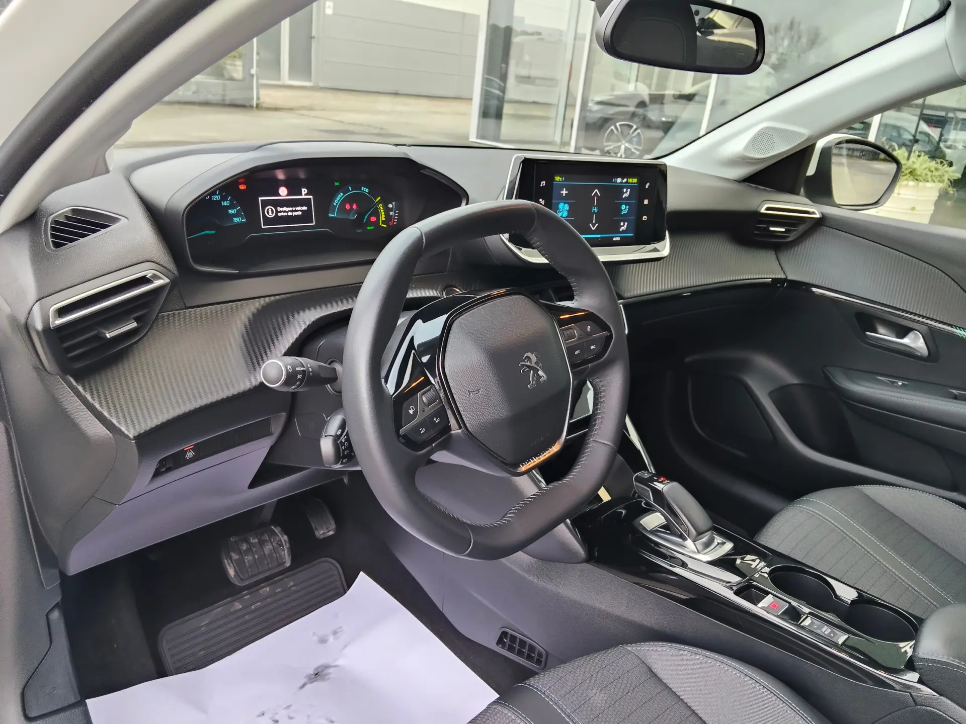 Peugeot e-208 50 kWh Allure Pack 12