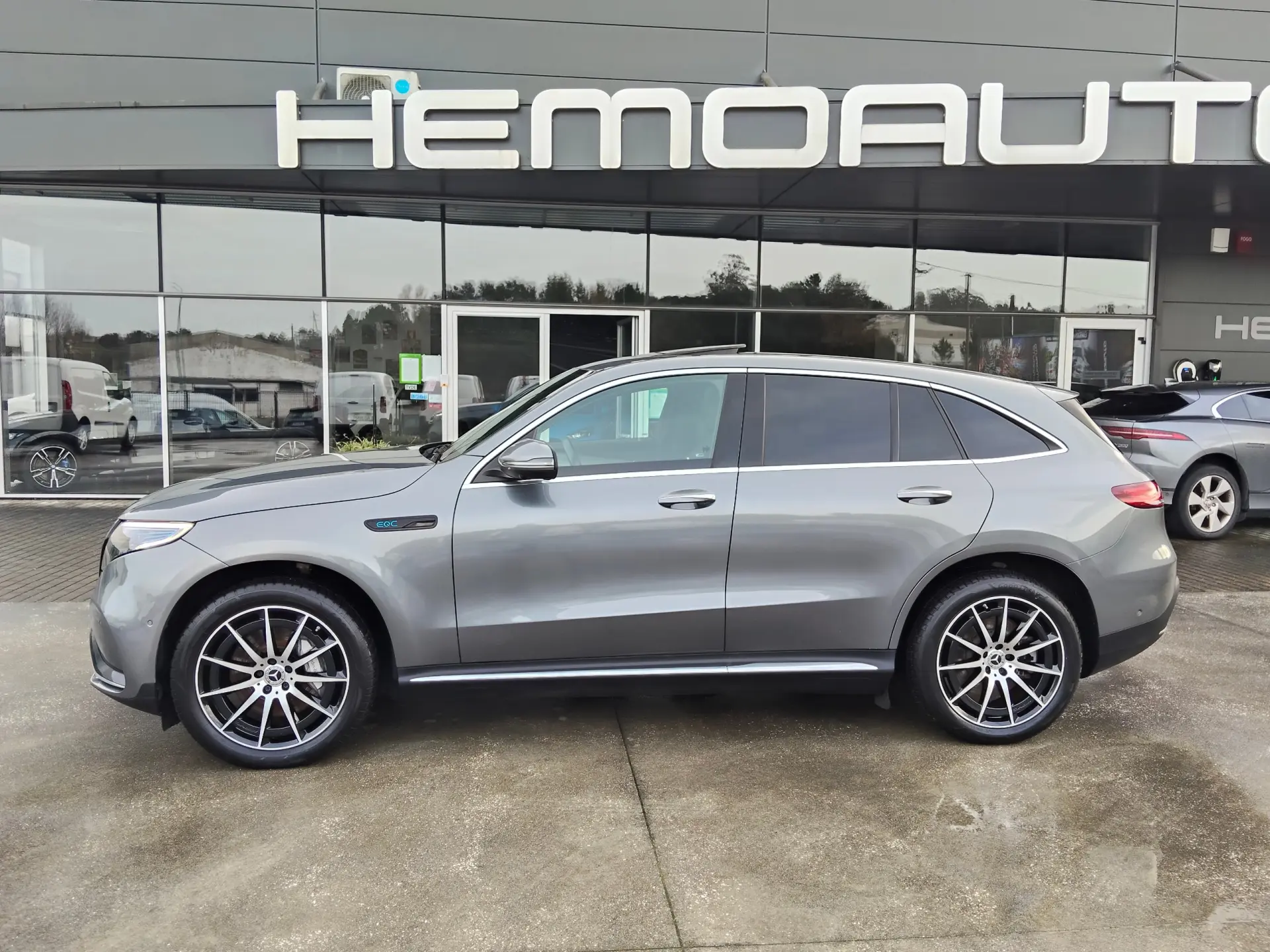 Mercedes-Benz EQC 400 4Matic AMG Line 10