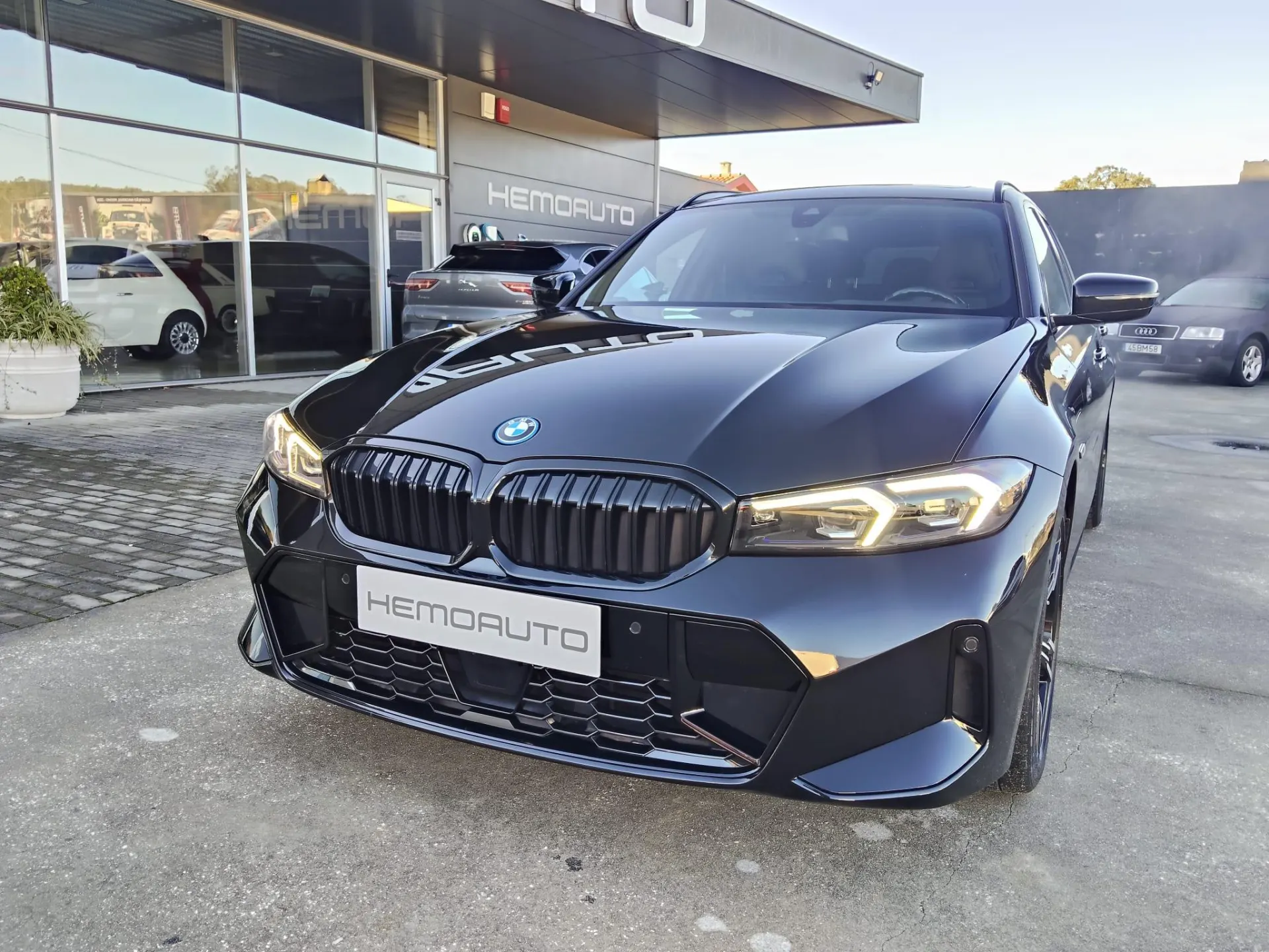 BMW 330 e Pack Desportivo M Pro Auto 18