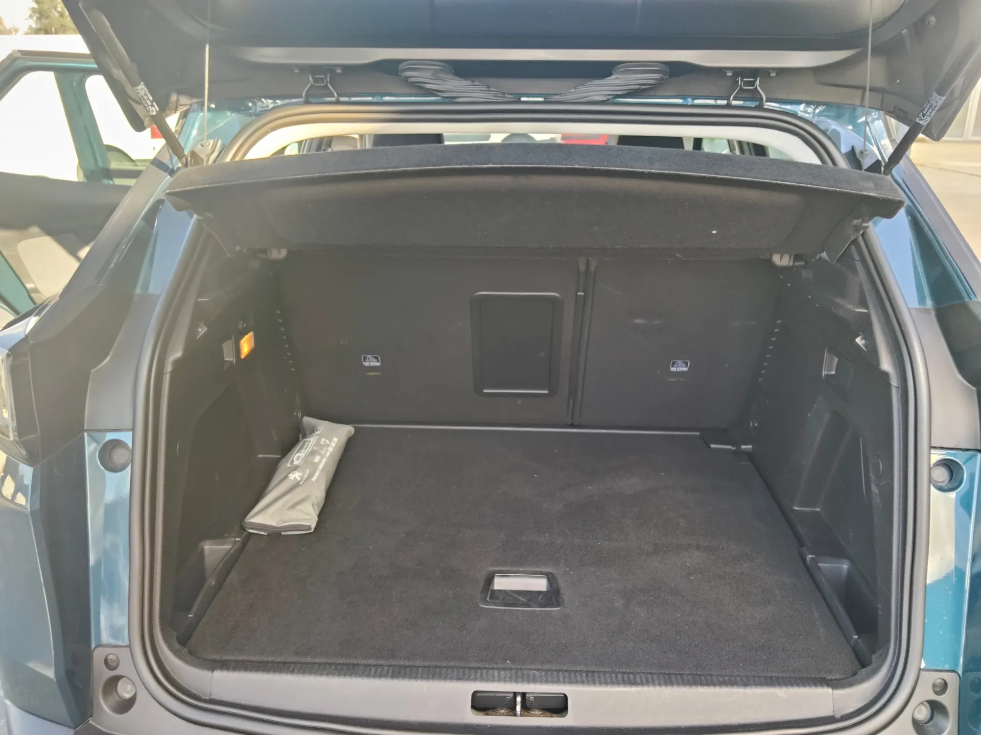 Peugeot 3008 1.2 PureTech Active Pack 14