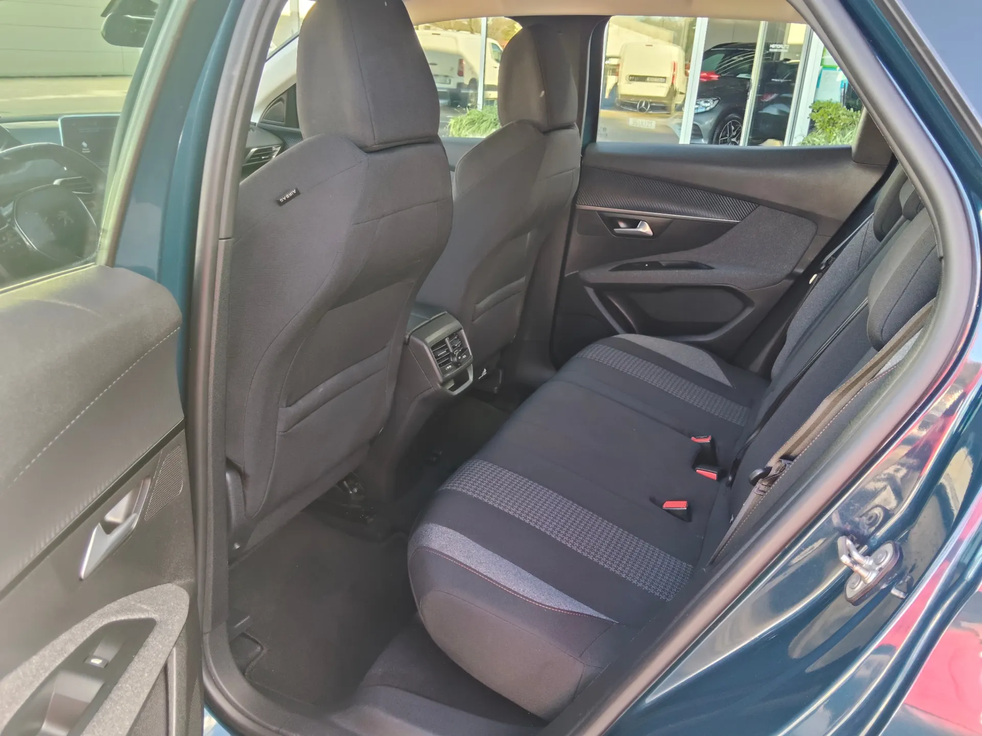 Peugeot 3008 1.2 PureTech Active Pack 13