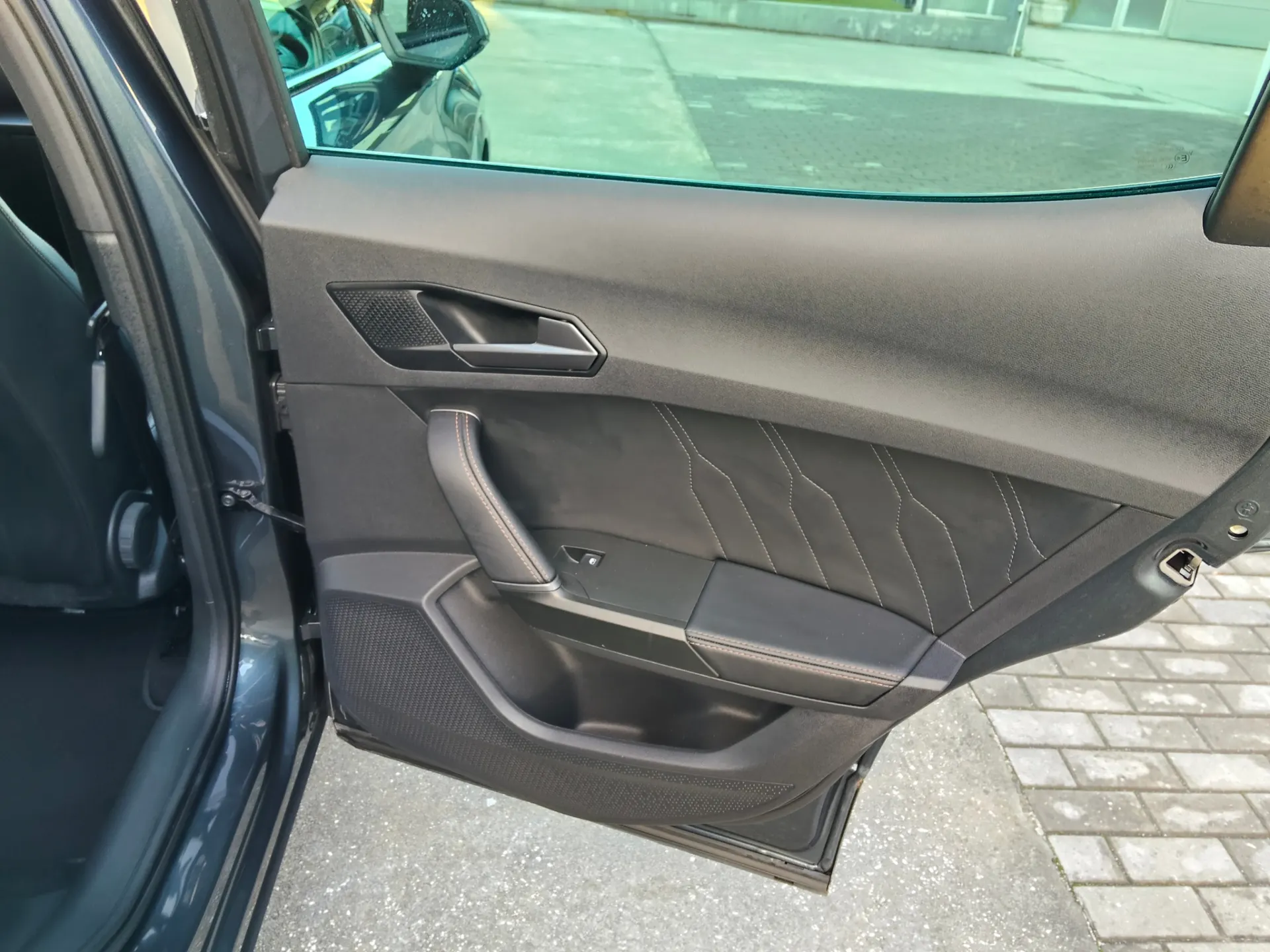 Cupra Formentor 1.4 e-Hybrid Sport DSG 19