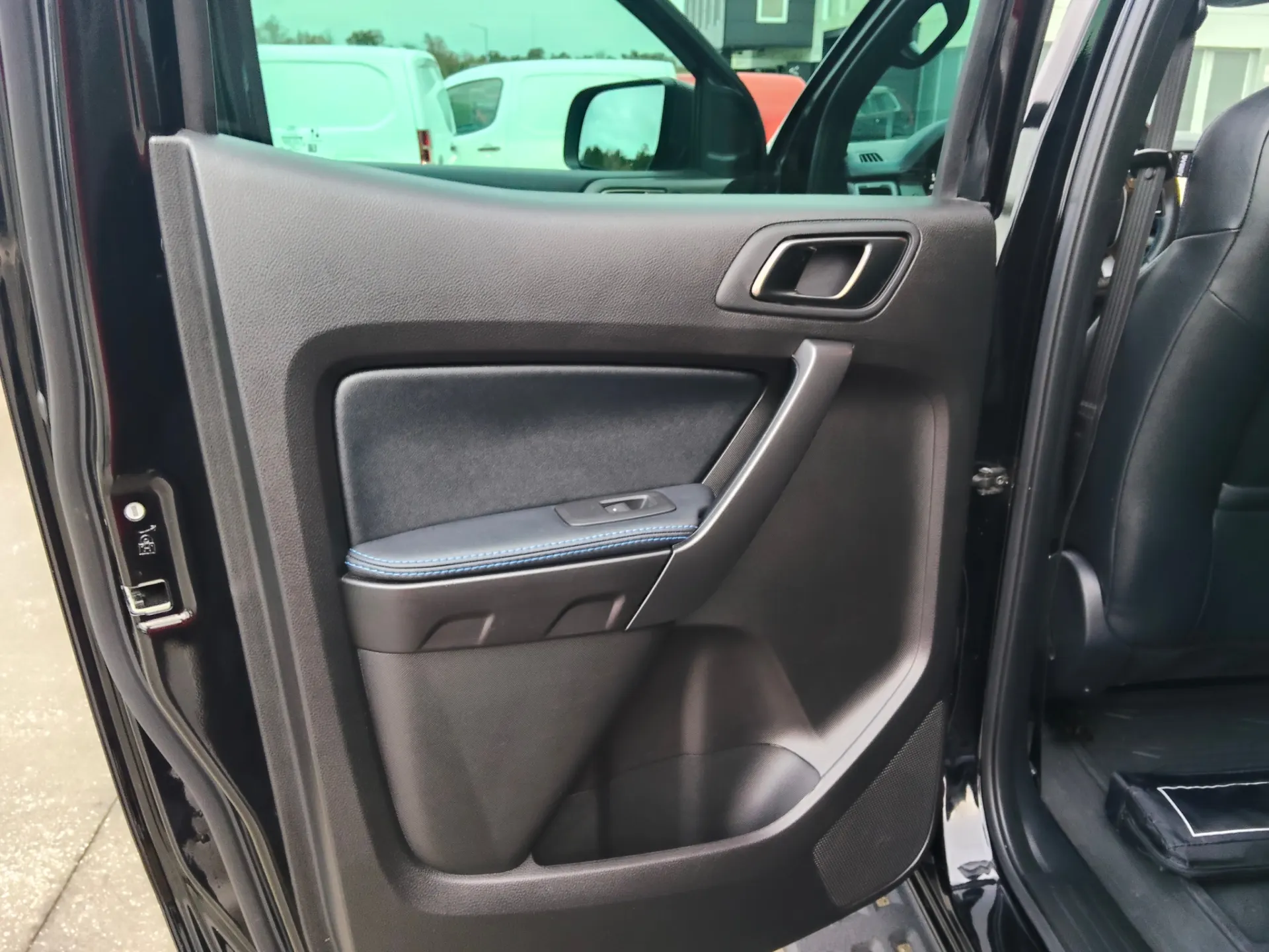 Ford Ranger 2.0 TDCi CD Raptor 4WD 24