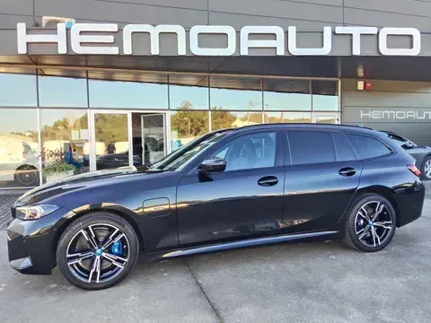 BMW 330 e Pack Desportivo M Pro Auto 2