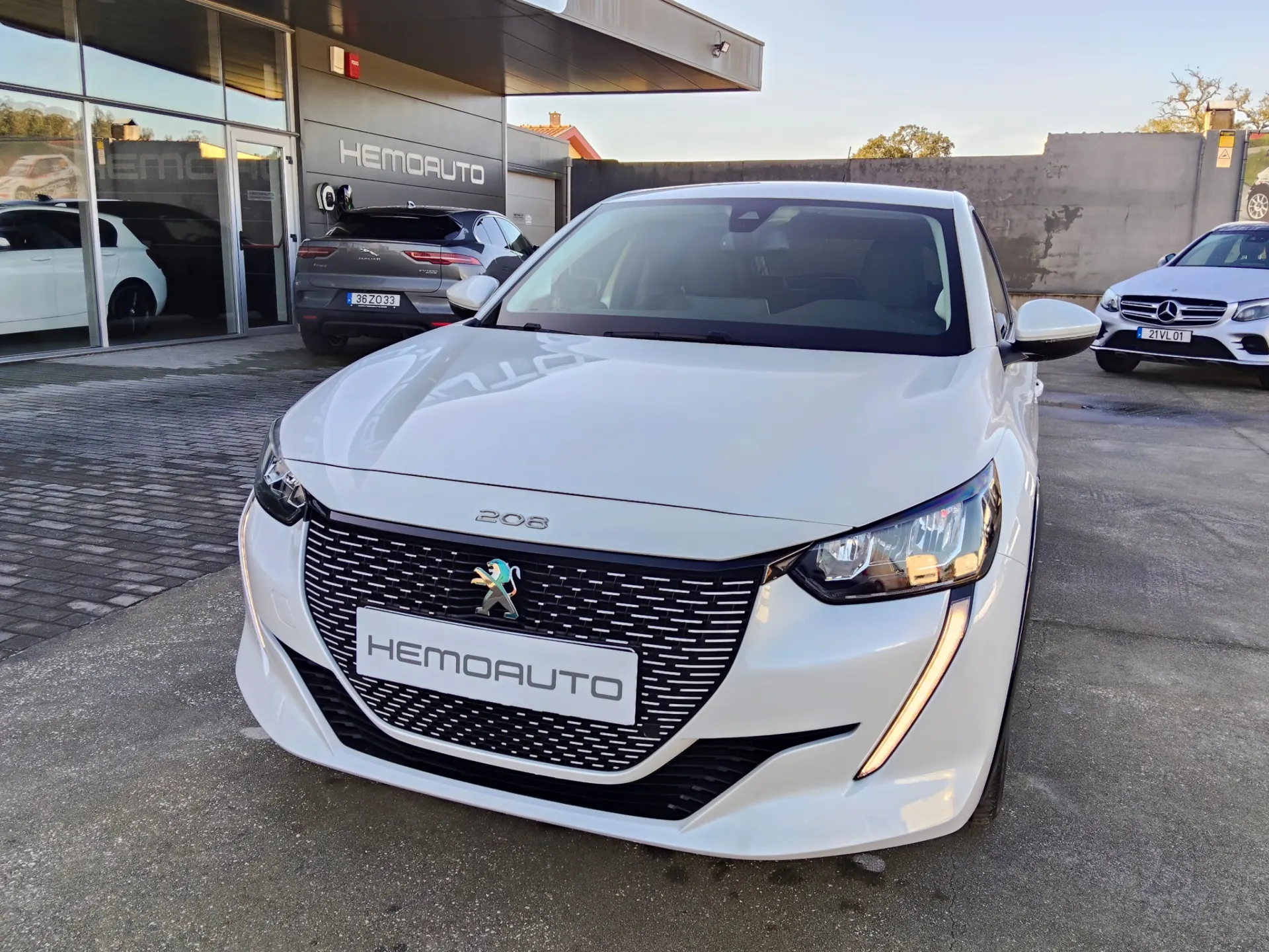 Peugeot e-208 50 kWh Allure Pack 2