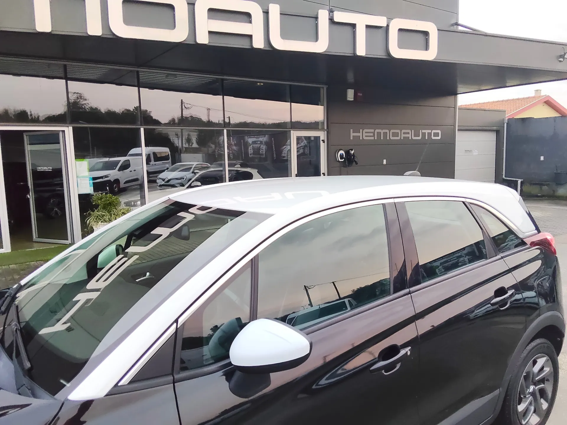 Opel Crossland 1.2 T Business Edition 12