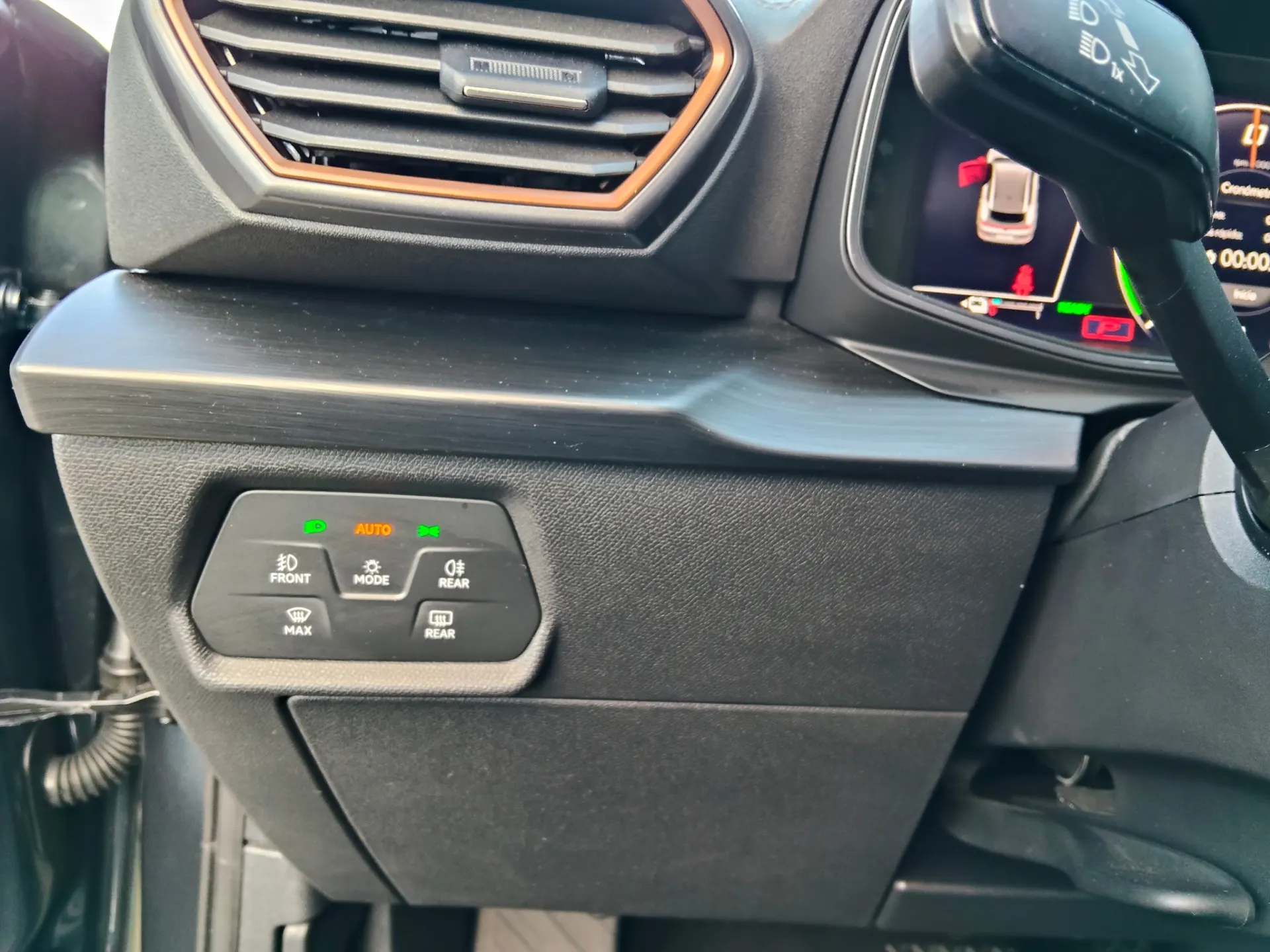 Cupra Formentor 1.4 e-Hybrid Sport DSG 40