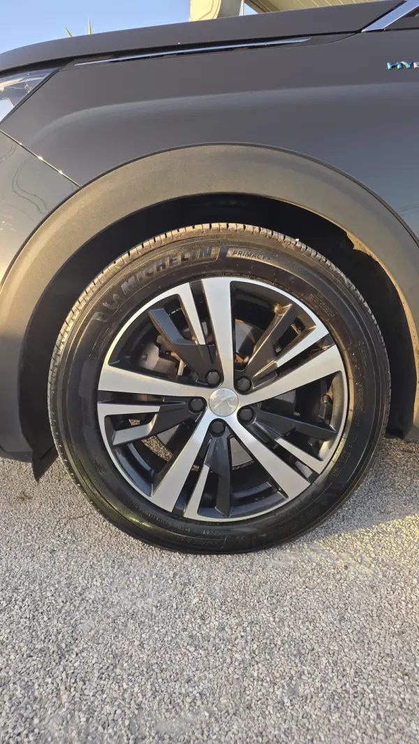 Peugeot 3008 1.6 Hybrid Allure Pack e-EAT8 12