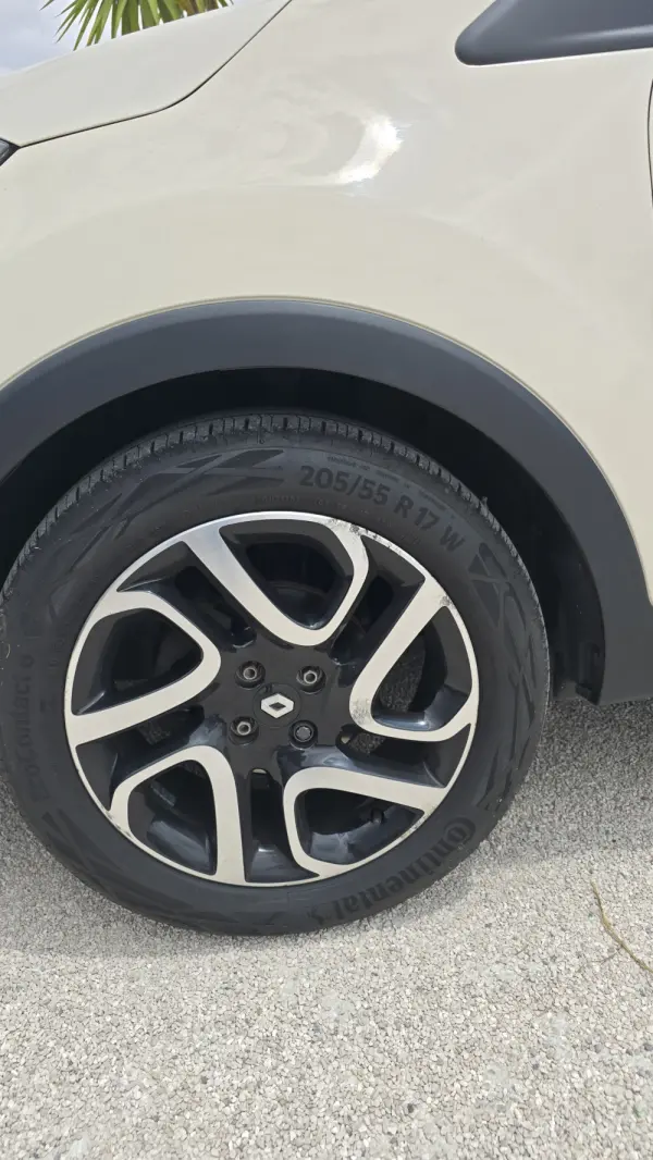 Renault Captur 7
