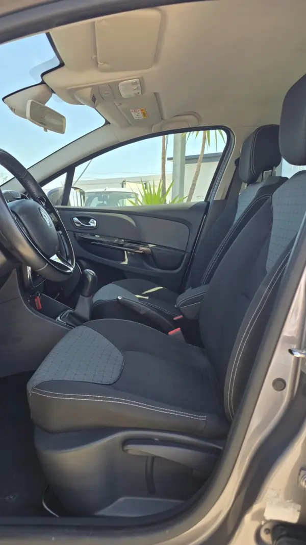 Renault Clio Break 12