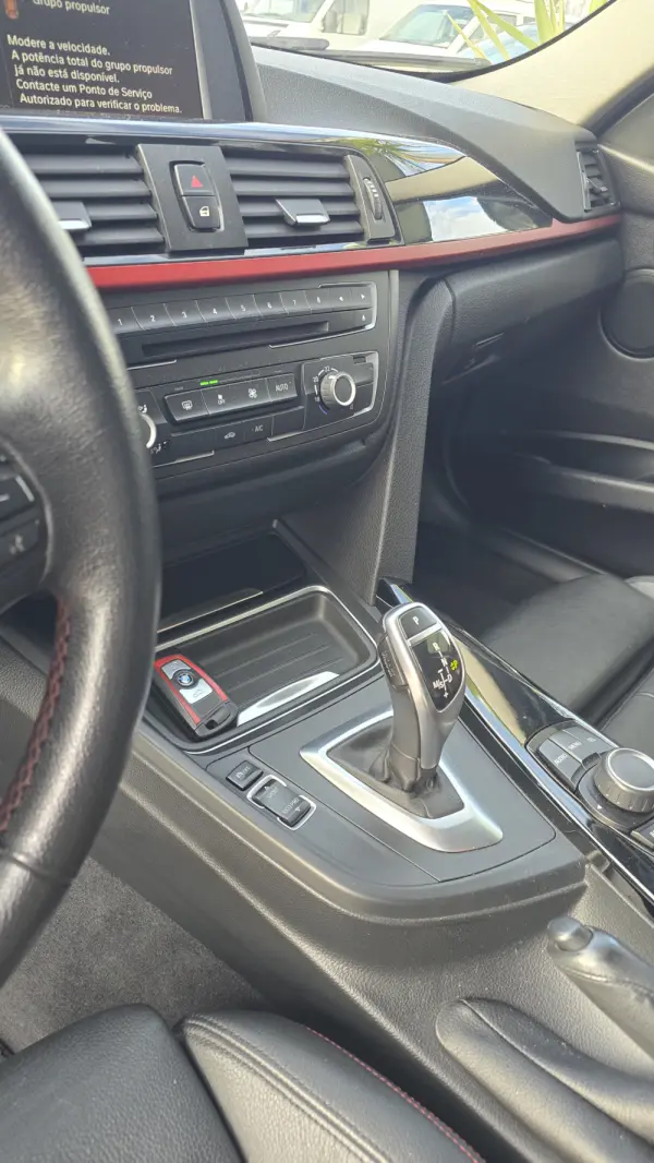 BMW 320 d Auto Line Sport 9