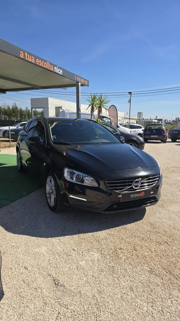 Volvo V60 3