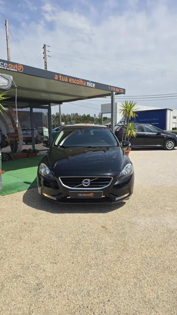 Volvo V40 1.6 D2 Momentum Eco 2