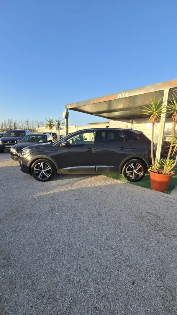 Peugeot 3008 1.6 Hybrid Allure Pack e-EAT8 6