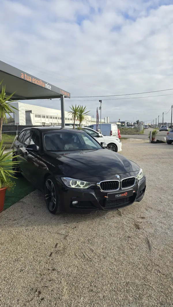 BMW 320 d Auto Line Sport 3