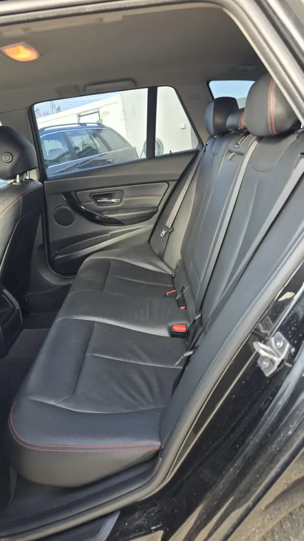 BMW 320 d Auto Line Sport 11